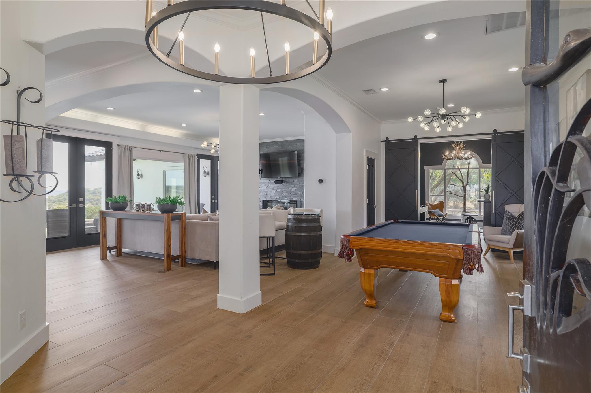 1128 Thurman Bluff DR, Spicewood