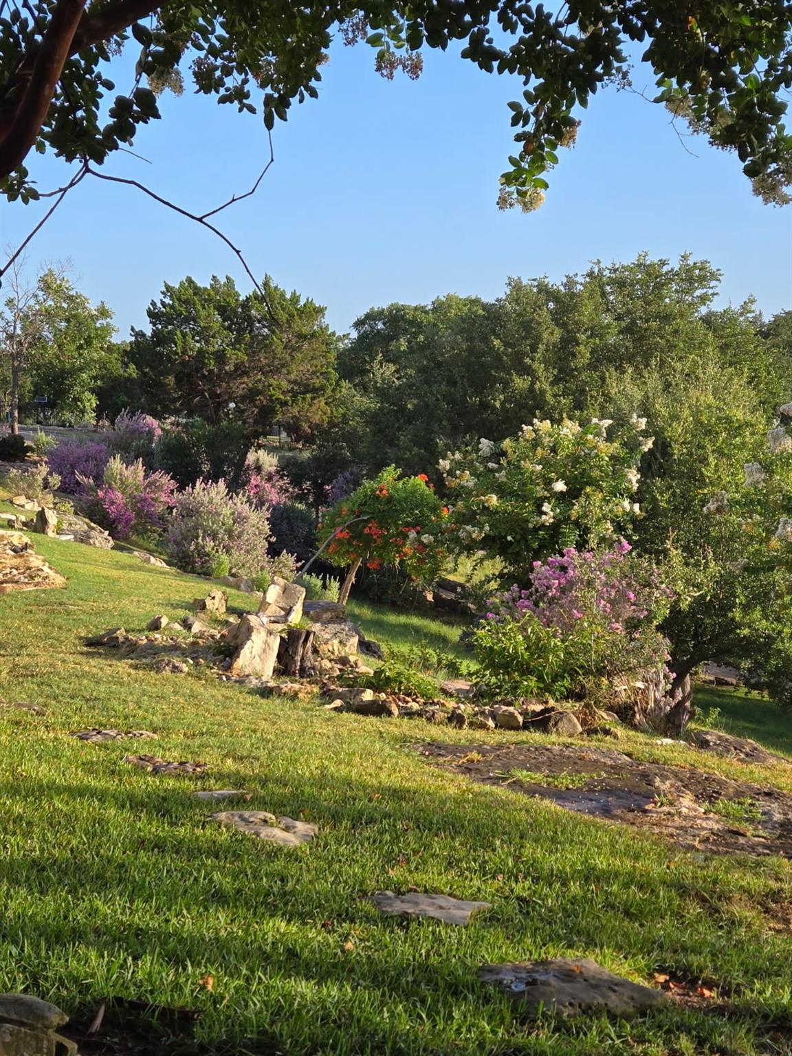 1128 Thurman Bluff DR, Spicewood