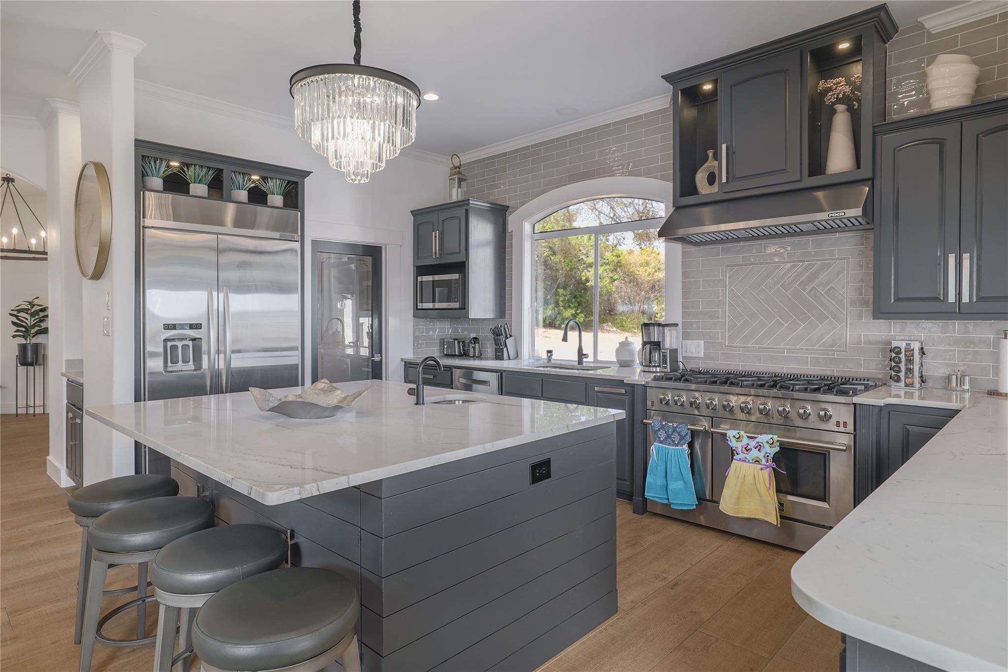 1128 Thurman Bluff DR, Spicewood