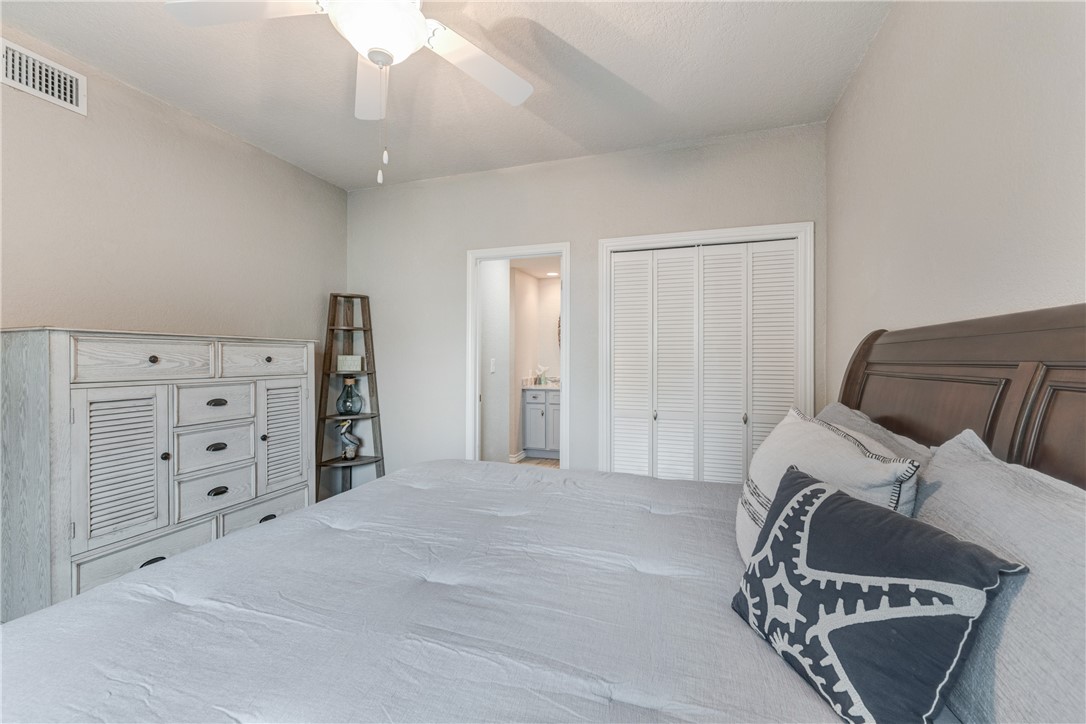309 Piper Blvd 104