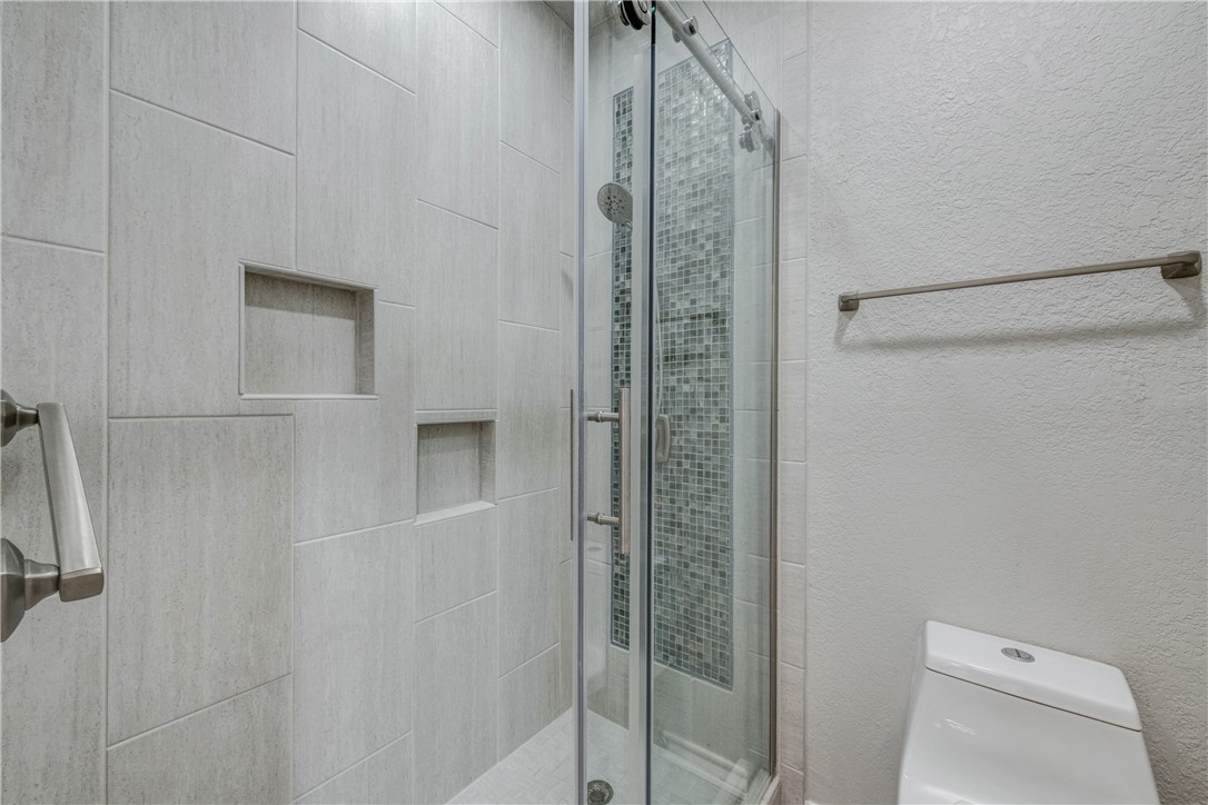 309 Piper Blvd 104