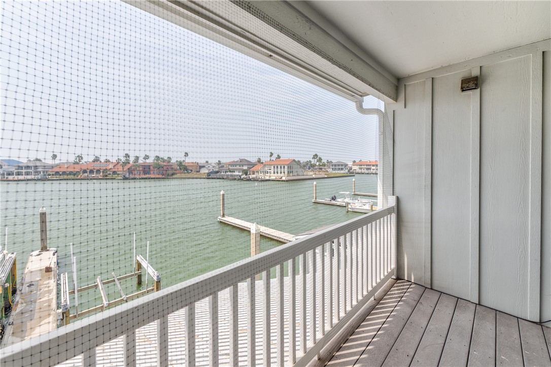 309 Piper Blvd 104