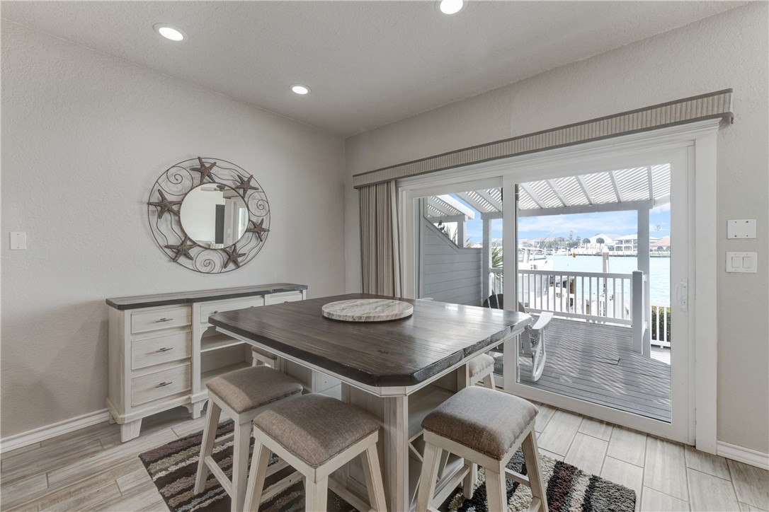 309 Piper Blvd 104