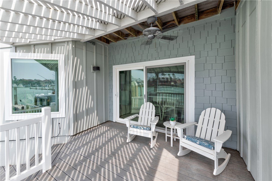 309 Piper Blvd 104