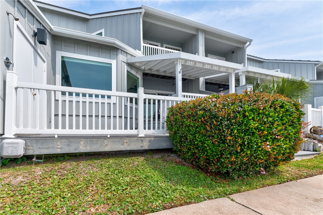 309 Piper Blvd 104
