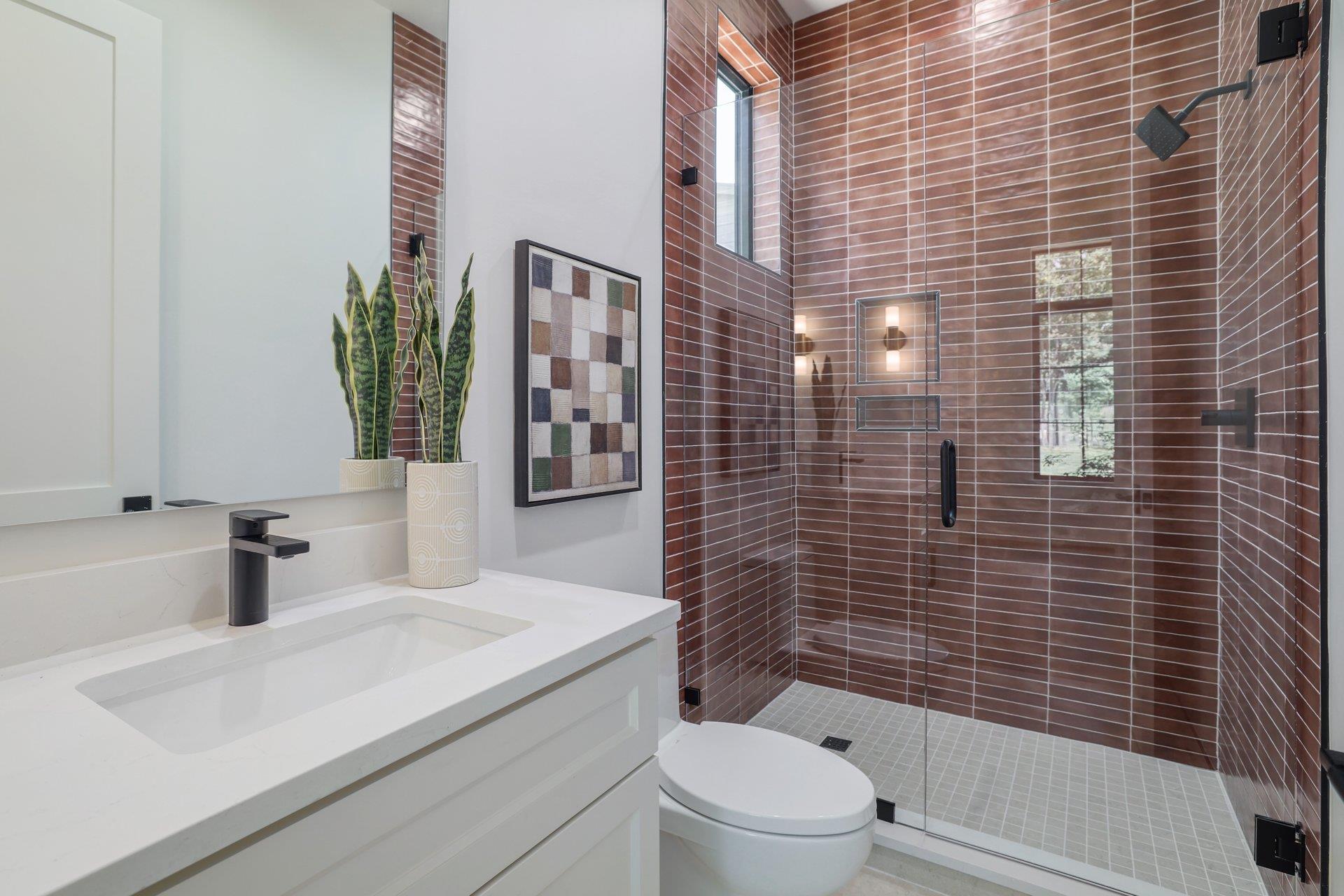 2411 McCall RD