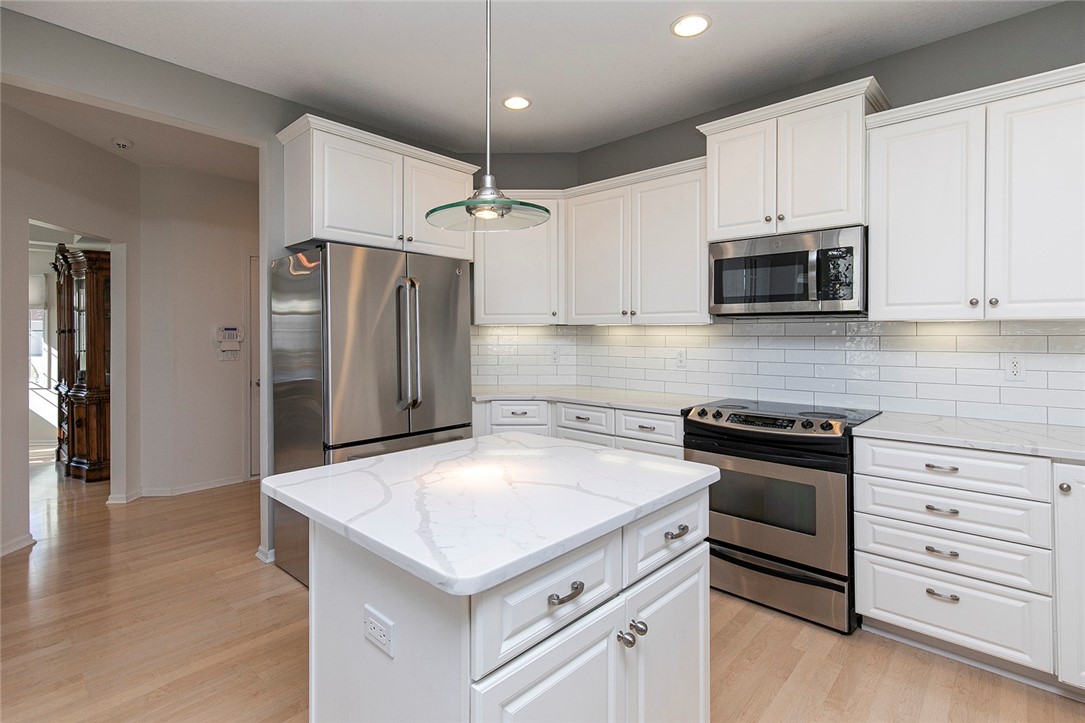 4907 Valley View Lane