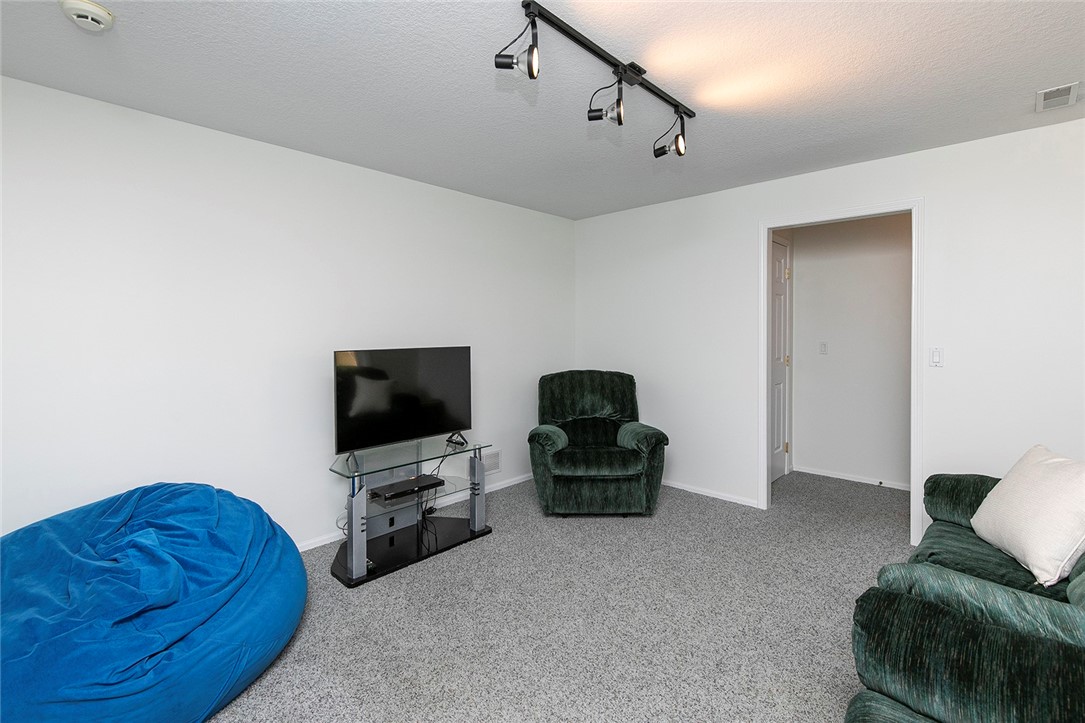 4907 Valley View Lane