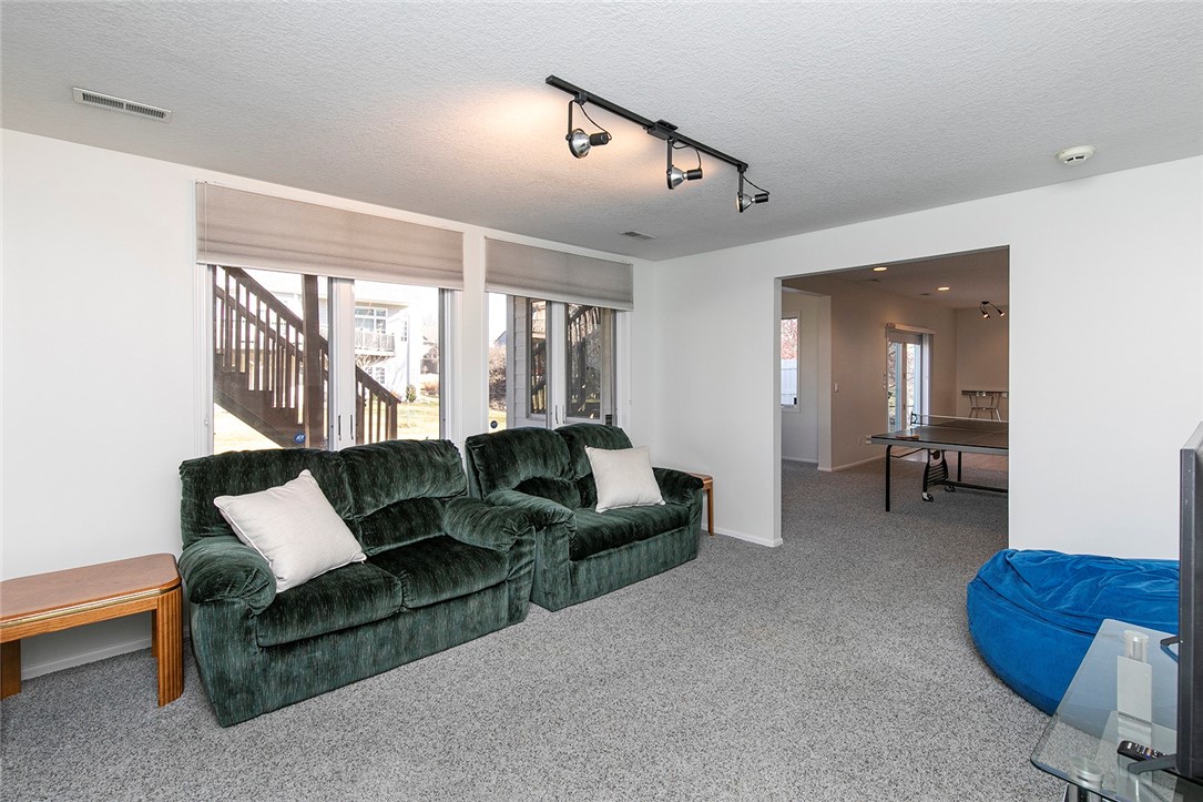 4907 Valley View Lane
