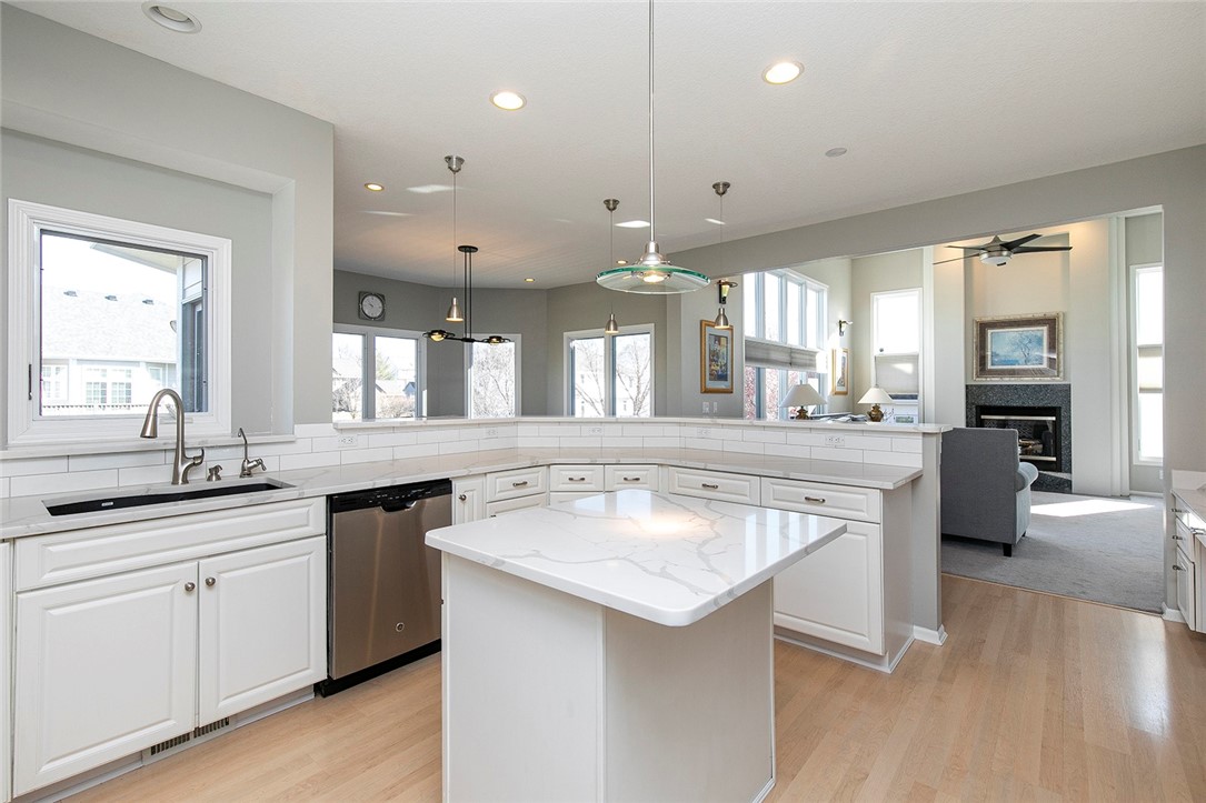 4907 Valley View Lane