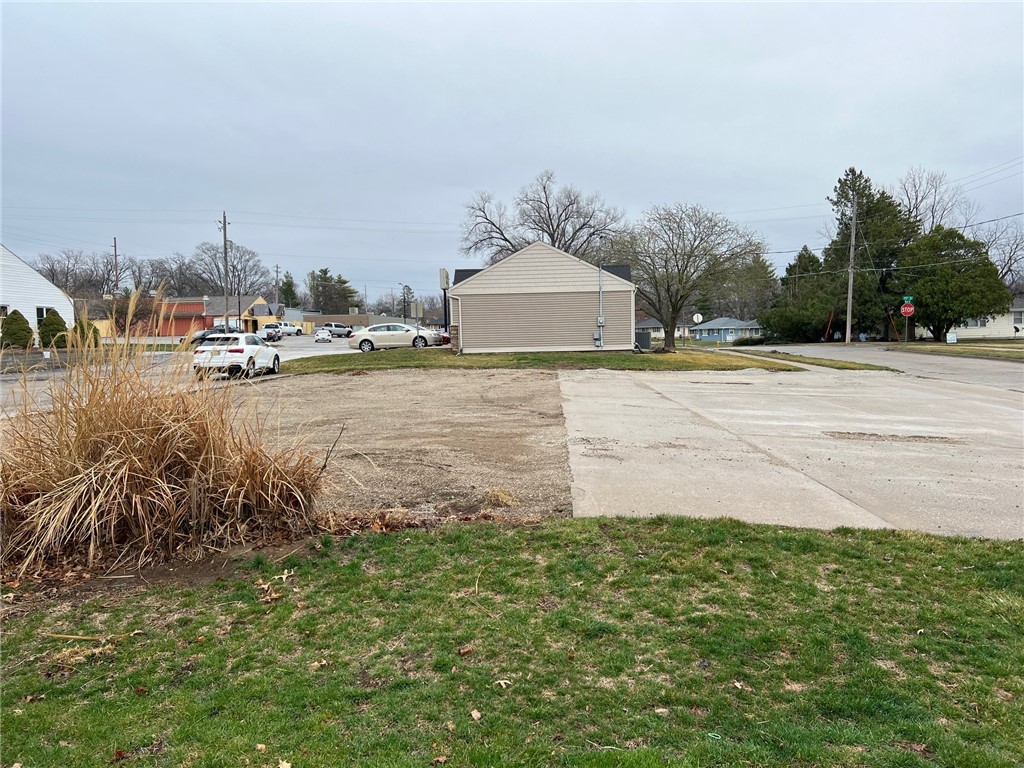7503 Dennis Drive