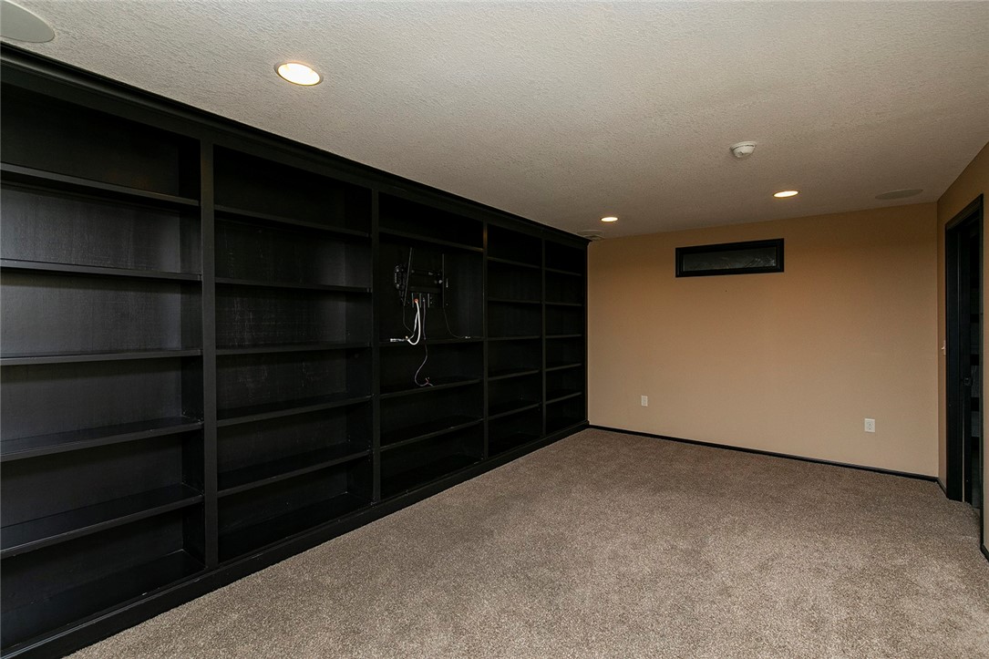 2426 NW Park Meadows Drive