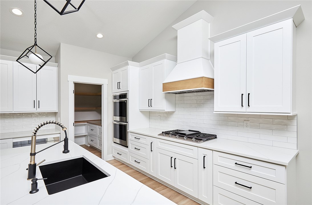 17306 Springbrook Trail