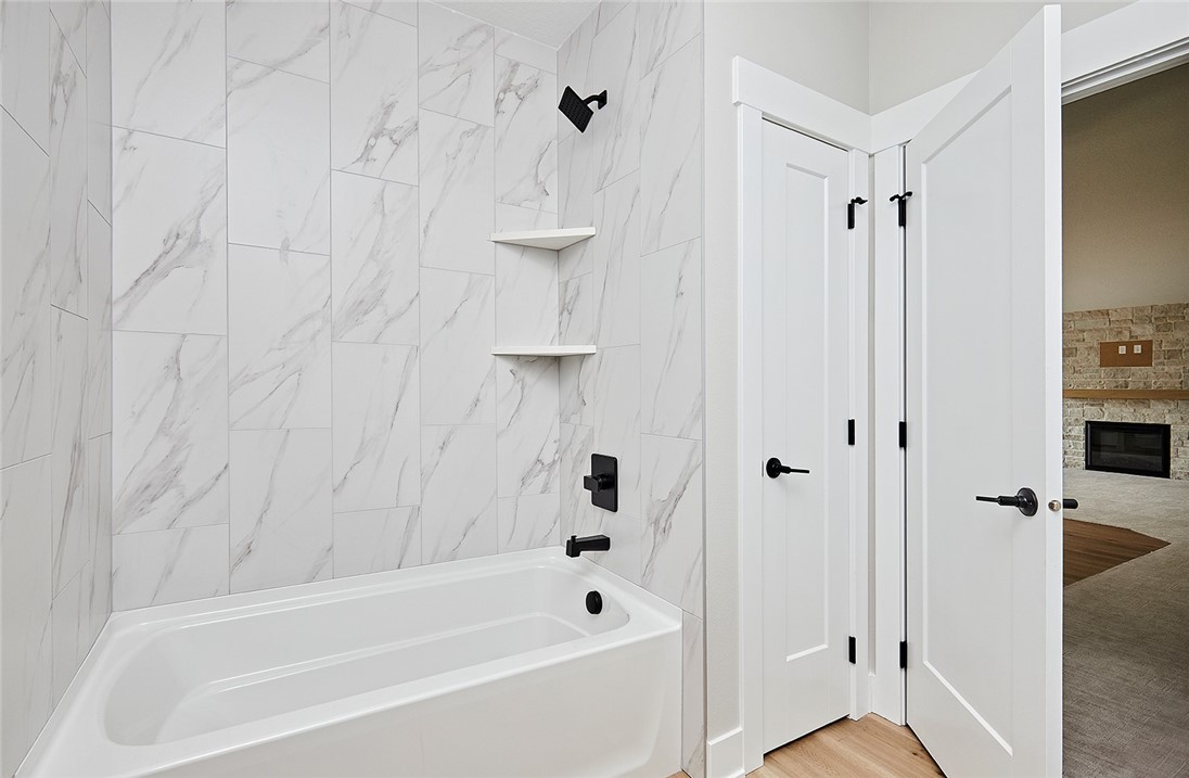 17306 Springbrook Trail
