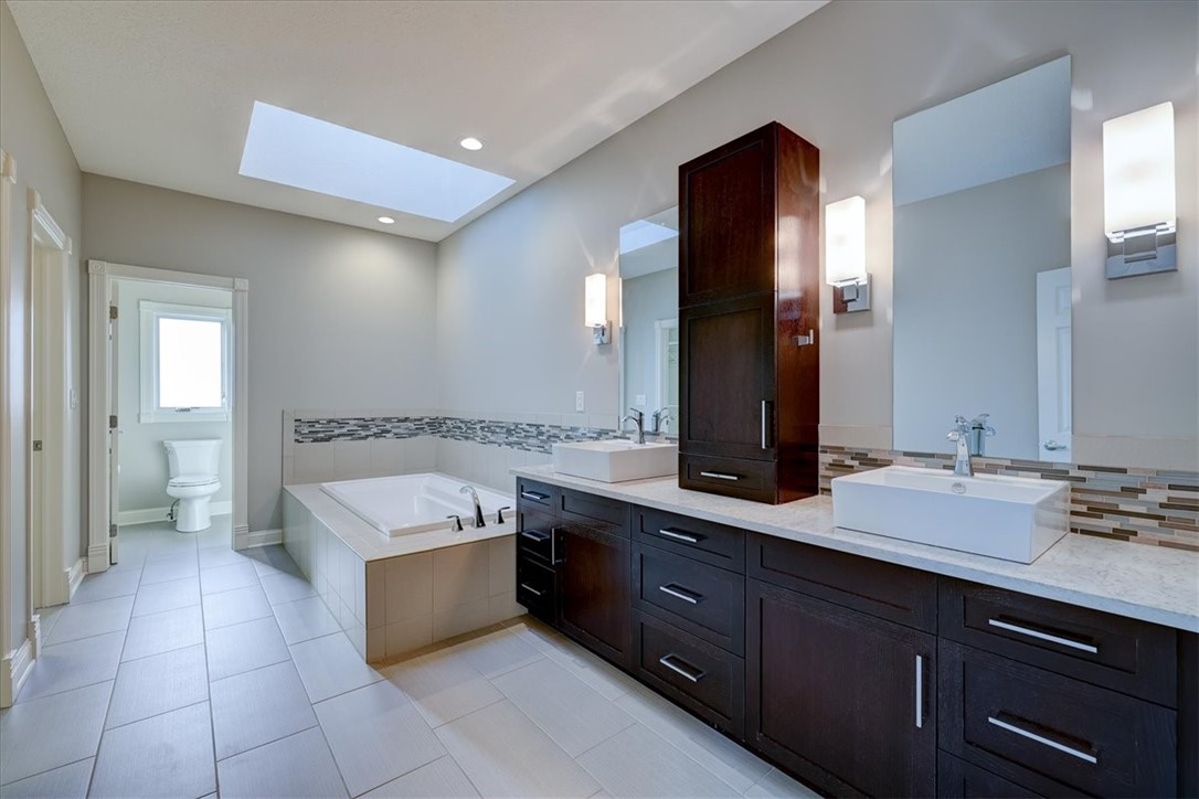 1241 Tulip Tree Lane