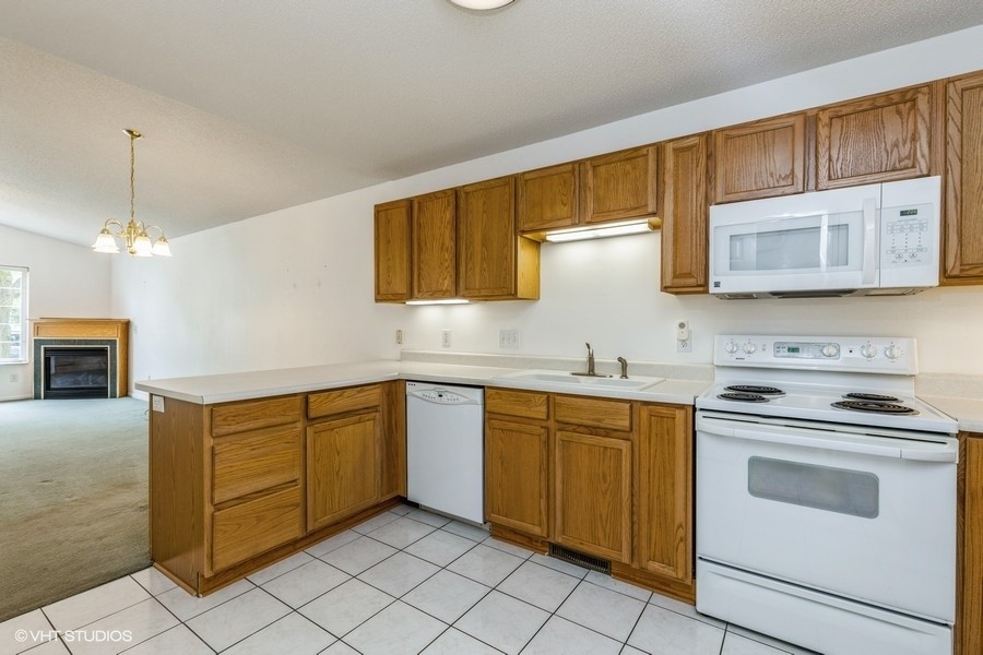 495 S 51st Street 7