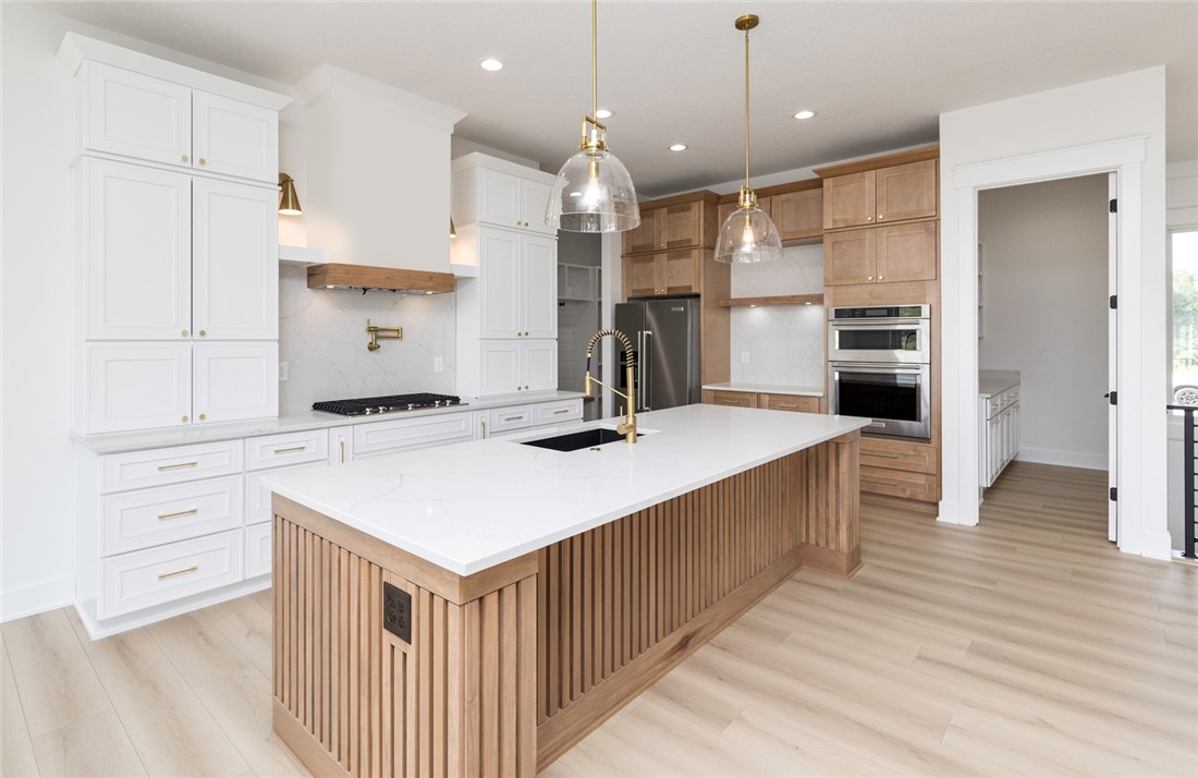 17406 Springbrook Trail