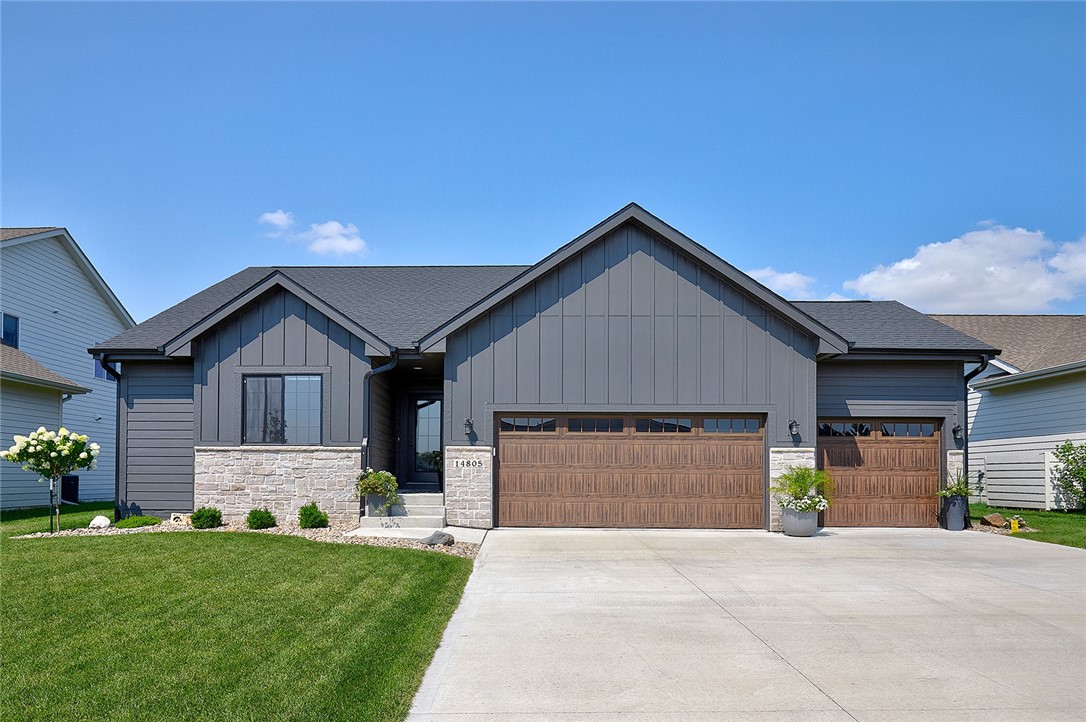 14805 North Valley Drive