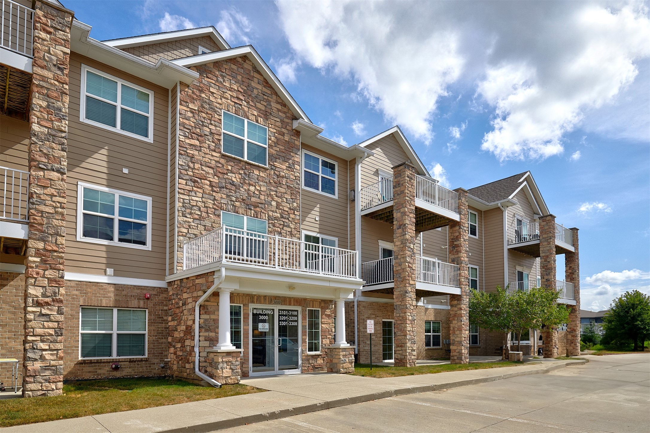 8350 Ep True Parkway 3304