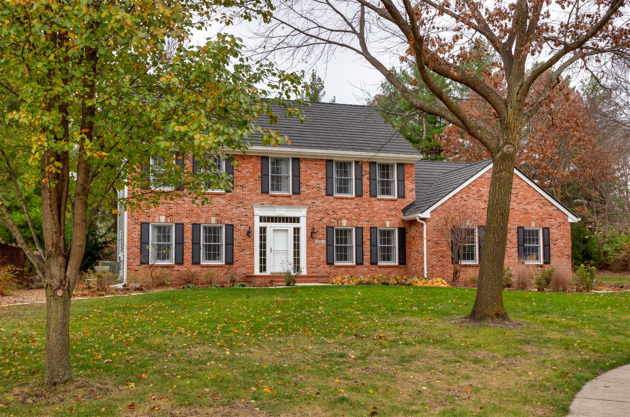 13202 Pineview Drive