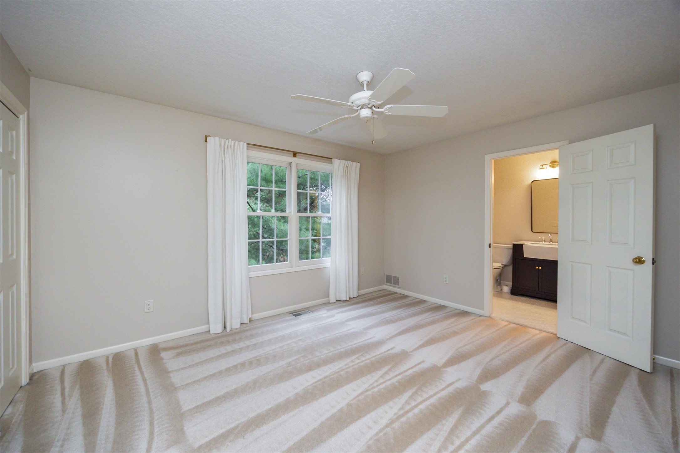 13202 Pineview Drive