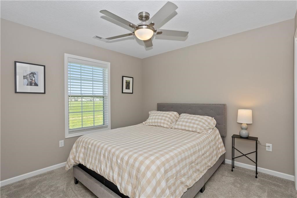 402 SW Prairie Trail Parkway