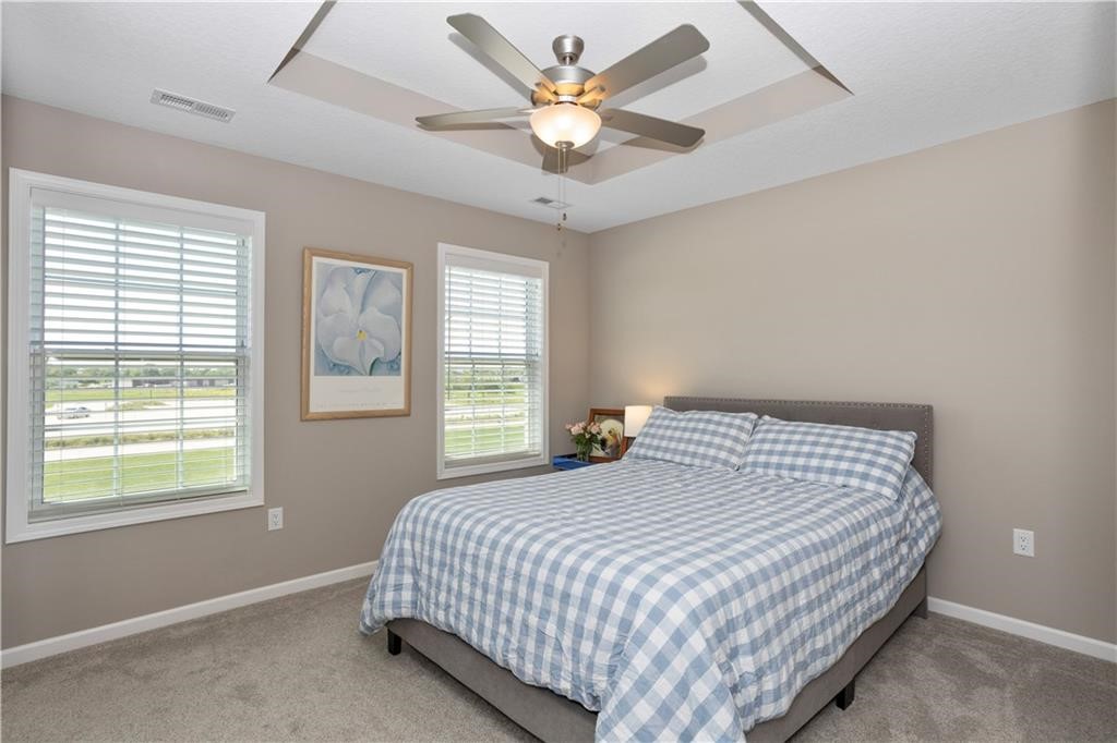 402 SW Prairie Trail Parkway