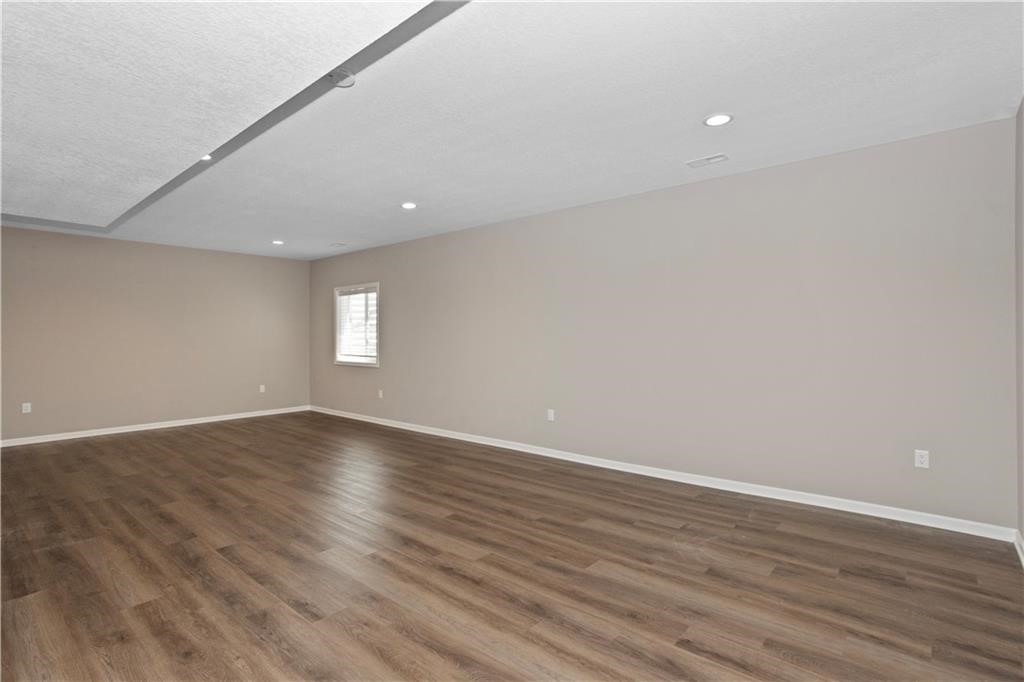 402 SW Prairie Trail Parkway