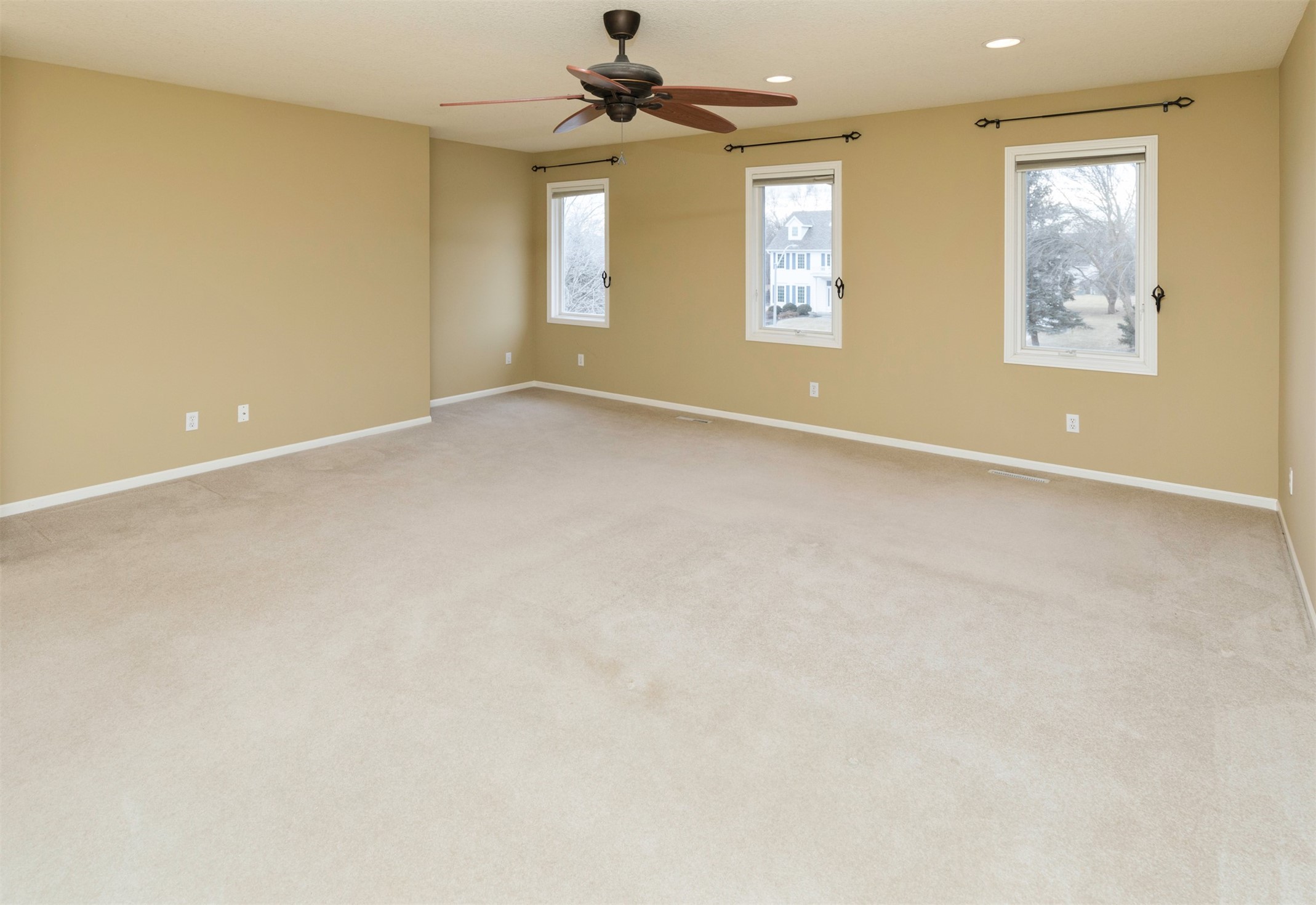 13815 Rosewood Drive