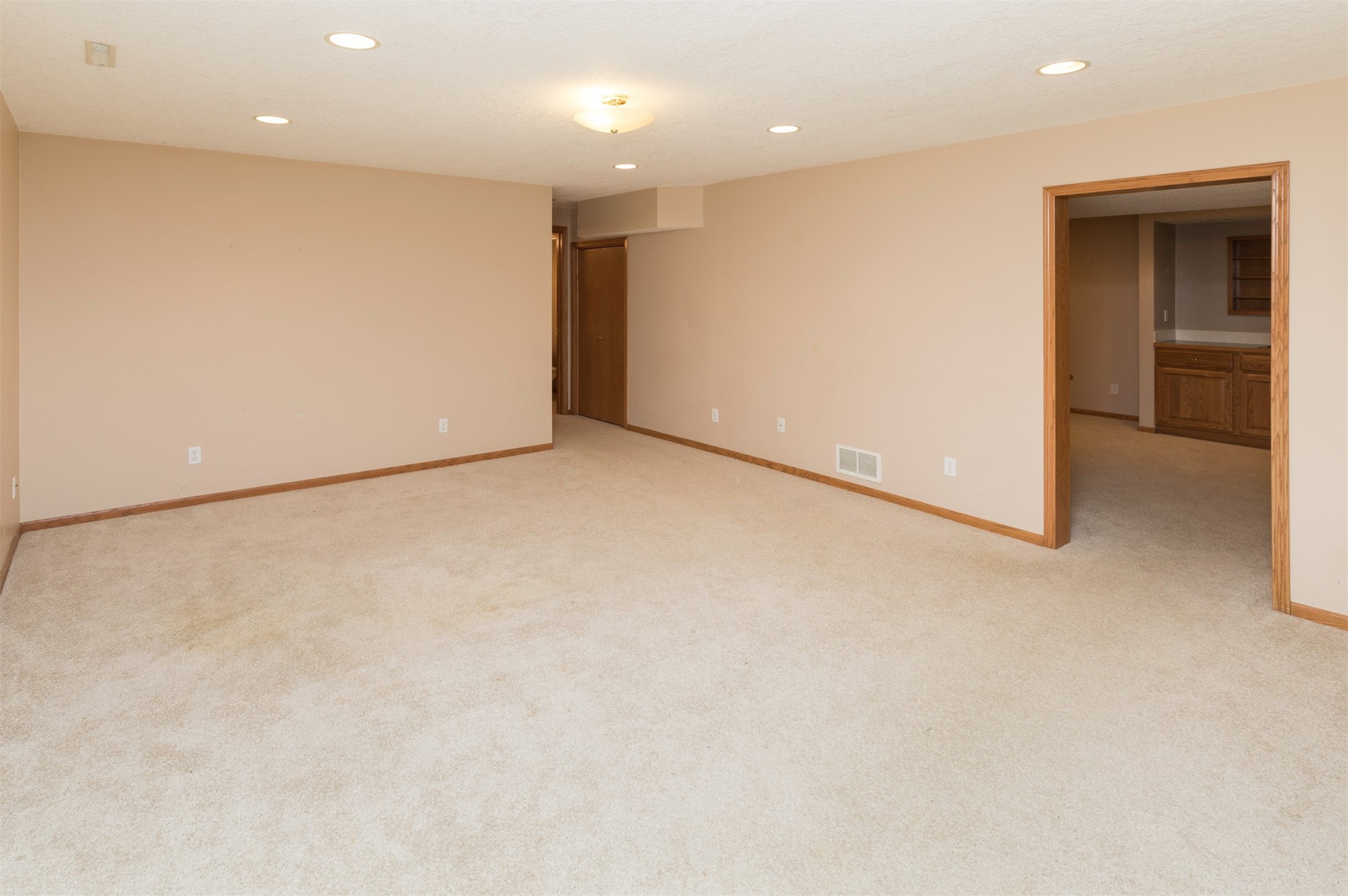 13815 Rosewood Drive
