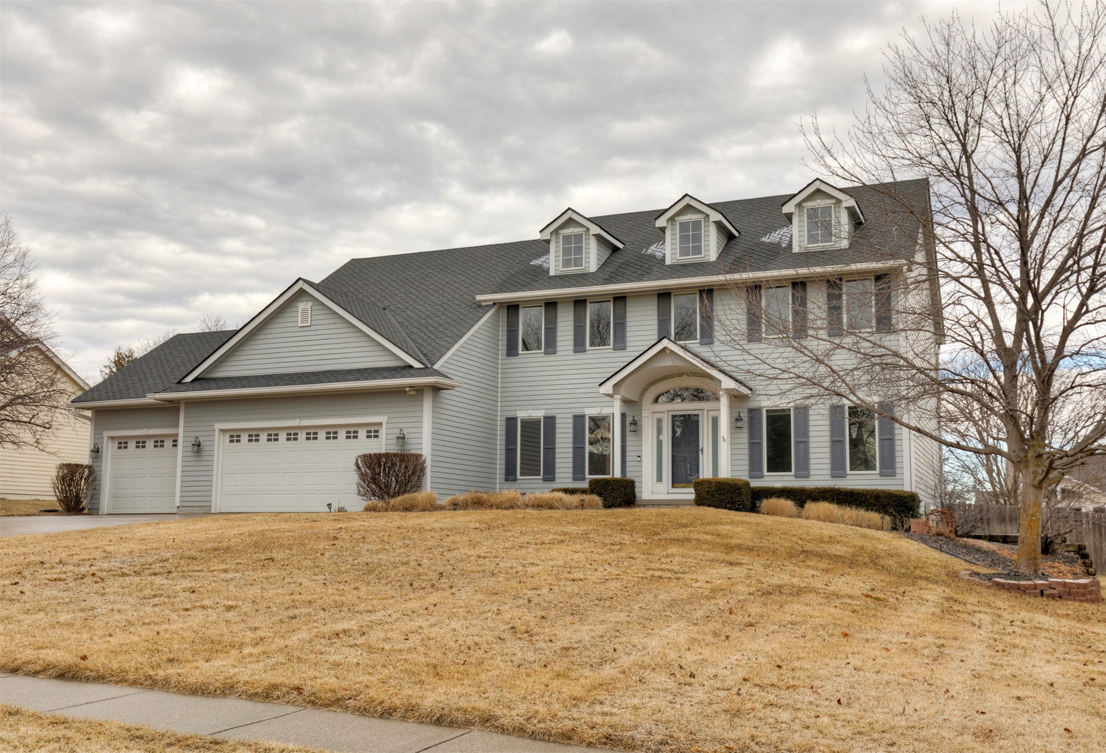 13815 Rosewood Drive