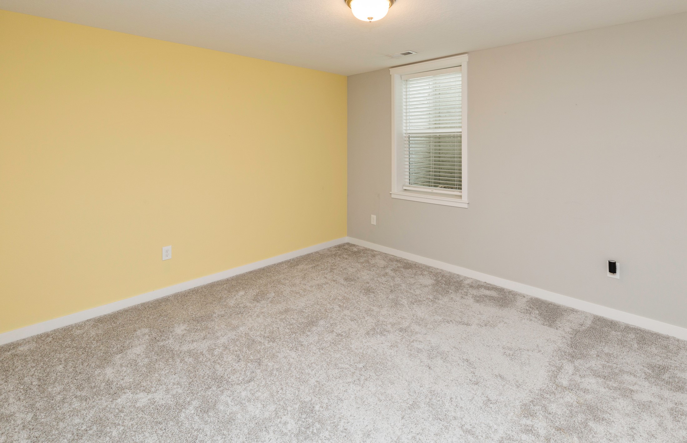 2704 NW 165th Lane