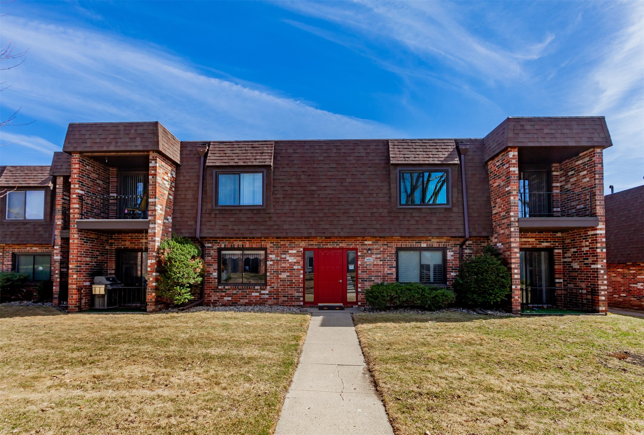4665 Woodland Avenue 3