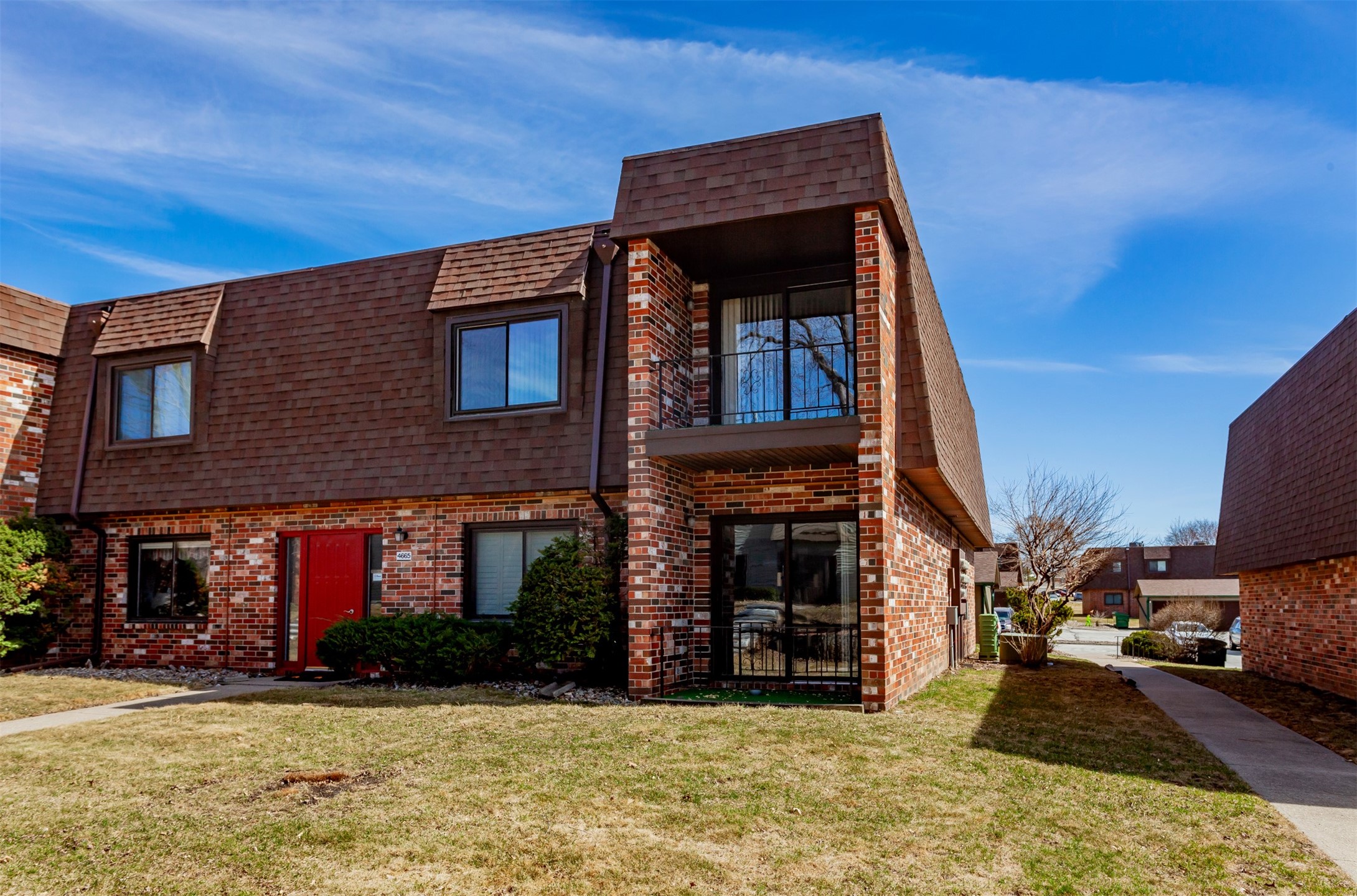 4665 Woodland Avenue 3