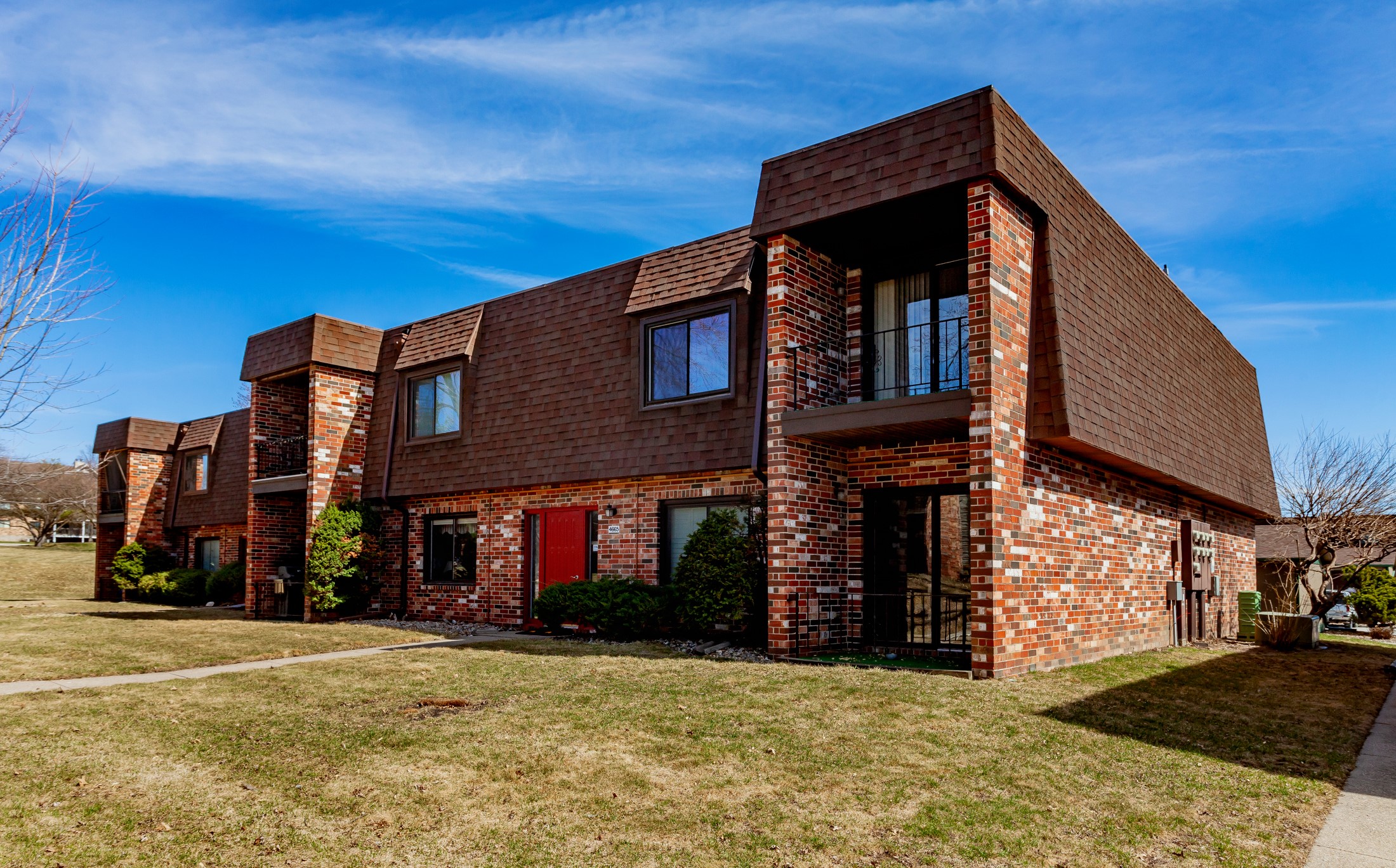 4665 Woodland Avenue 3