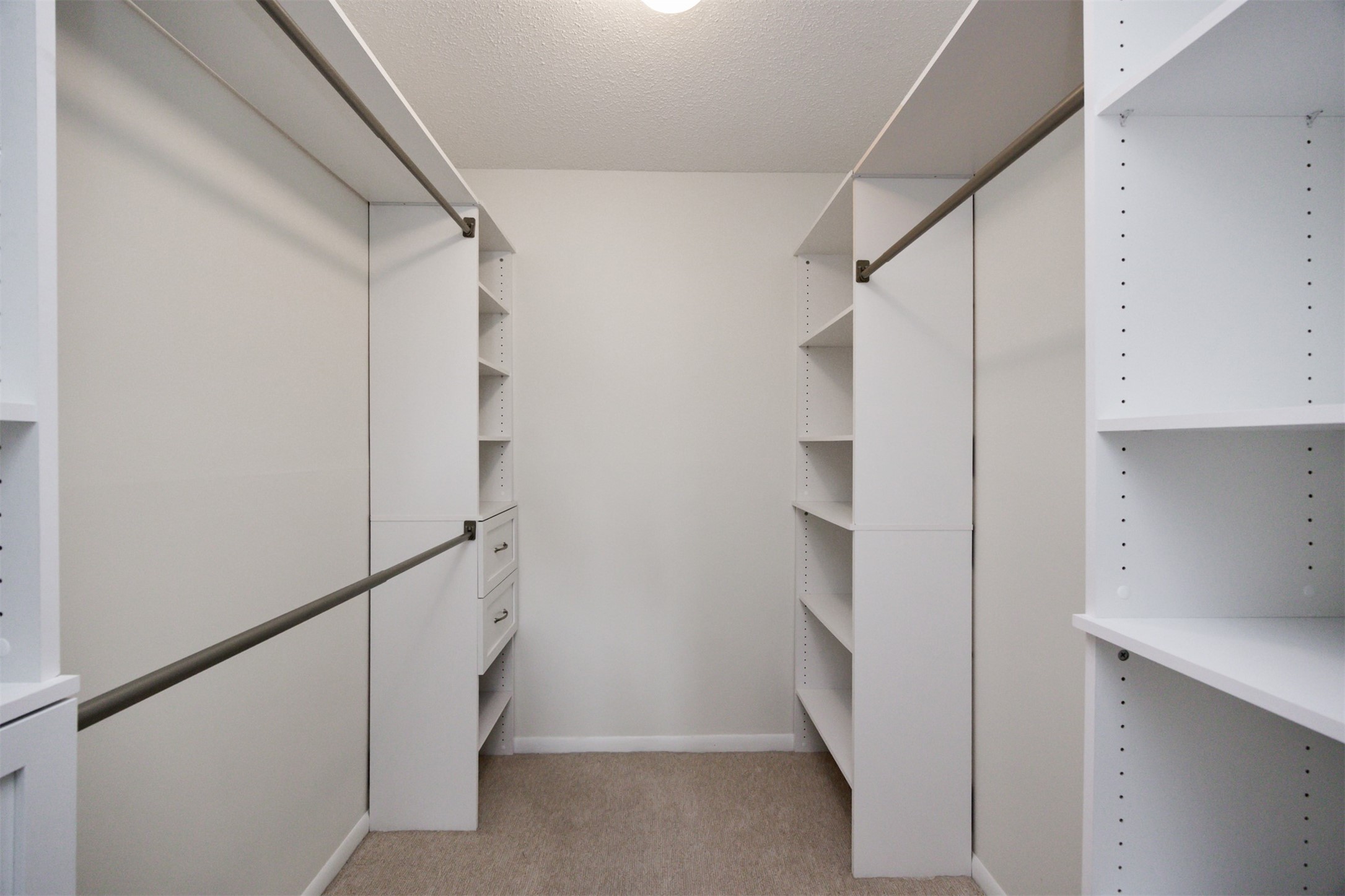 4323 Grand Avenue 321