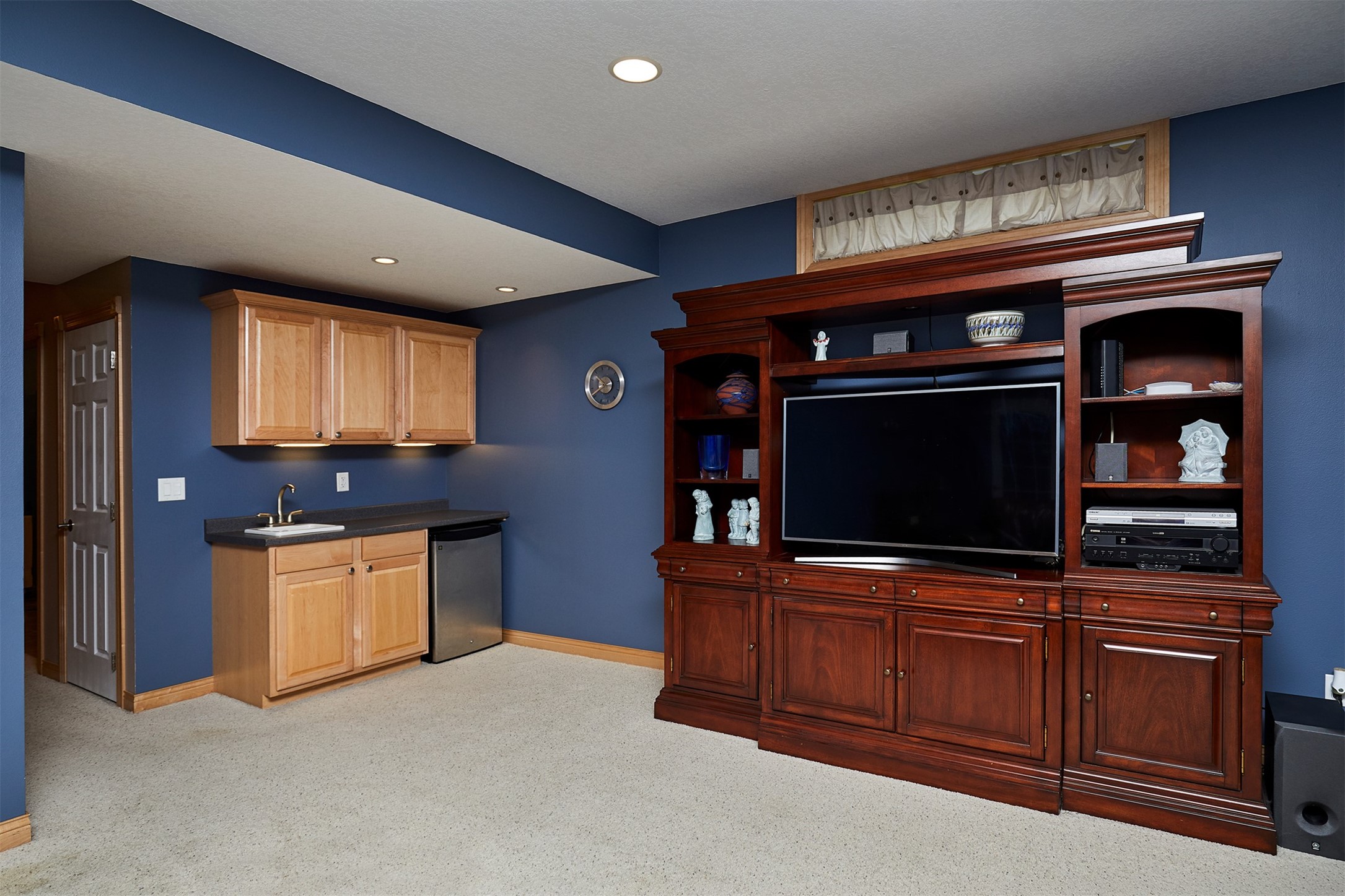6709 Cheldon Court