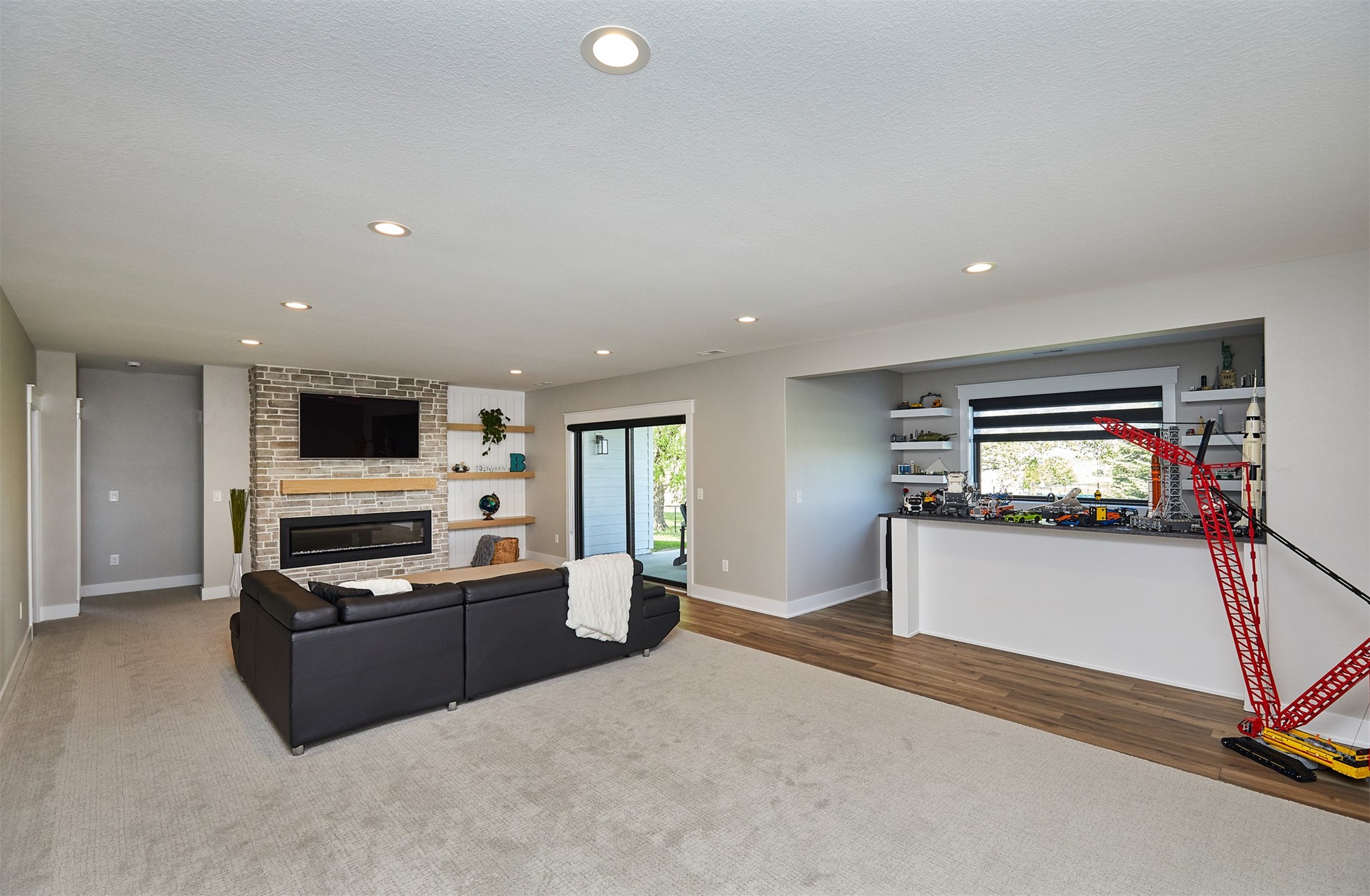 4748 Hillsdale Drive