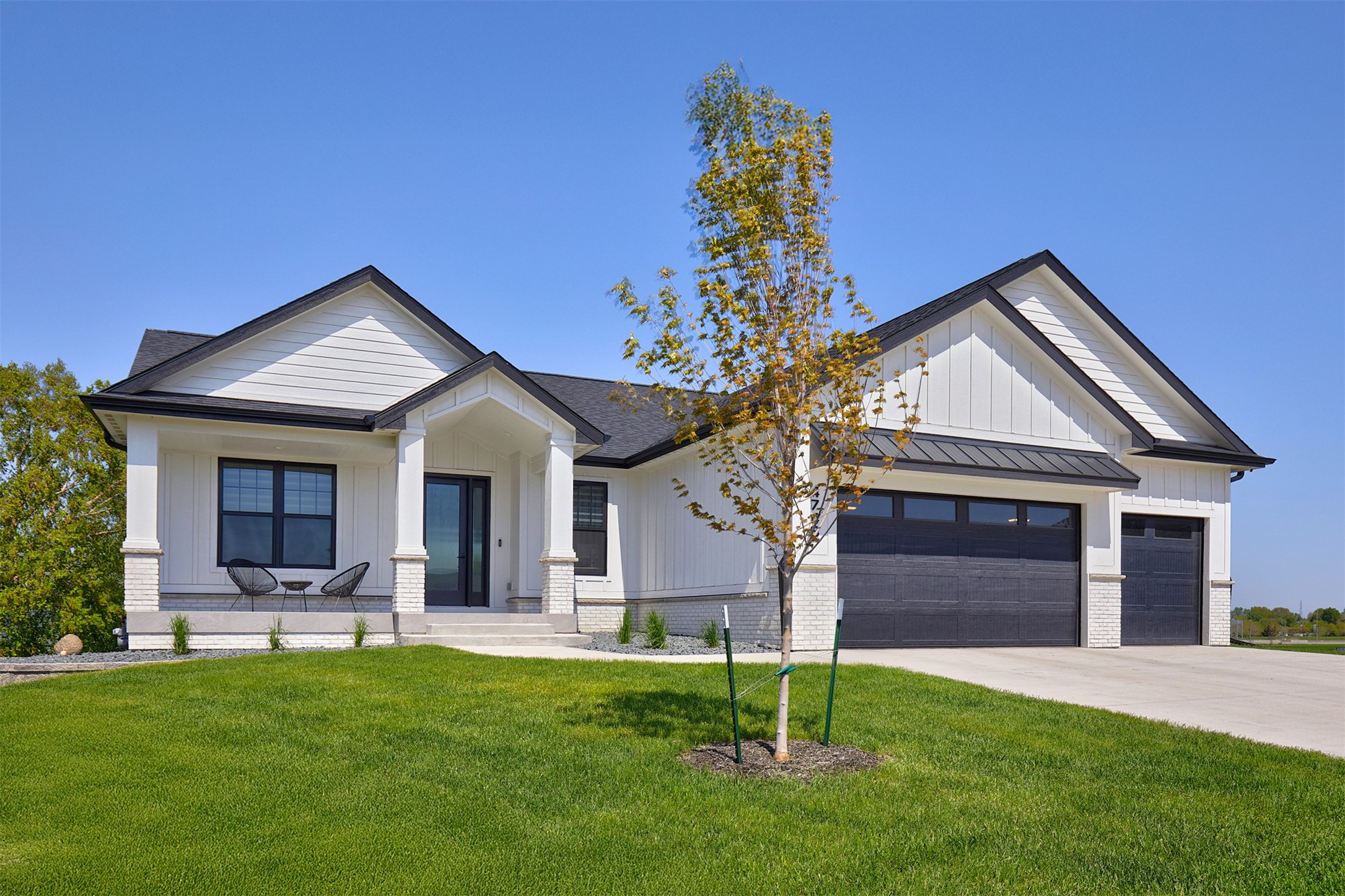 4748 Hillsdale Drive