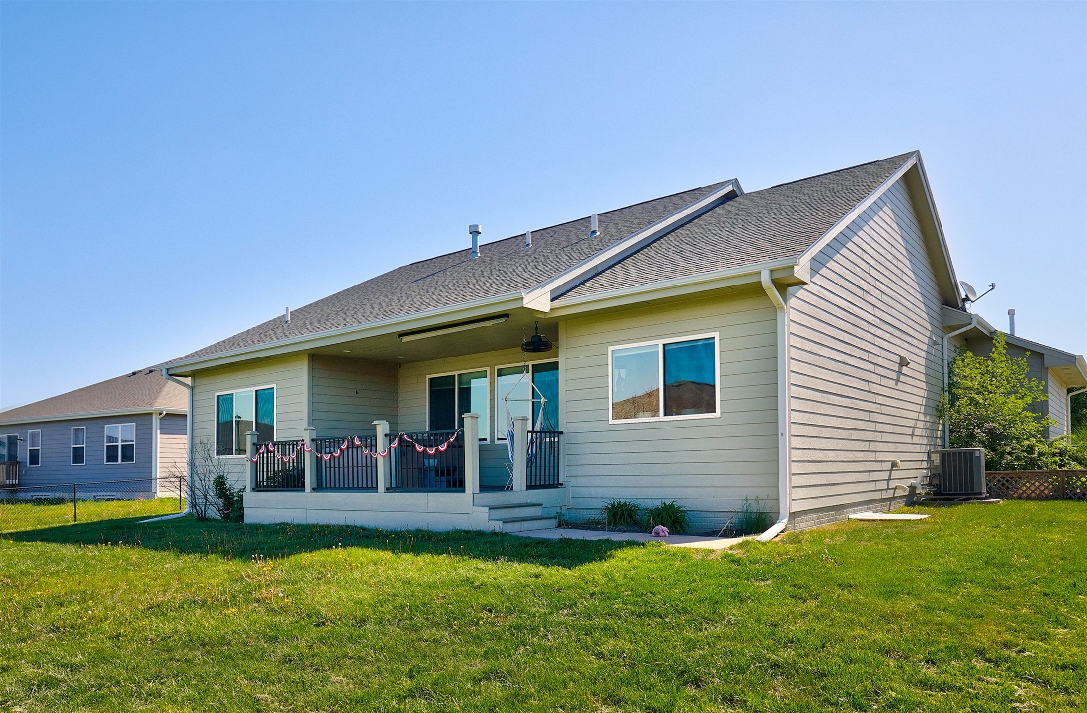 1412 NE Aspen Court