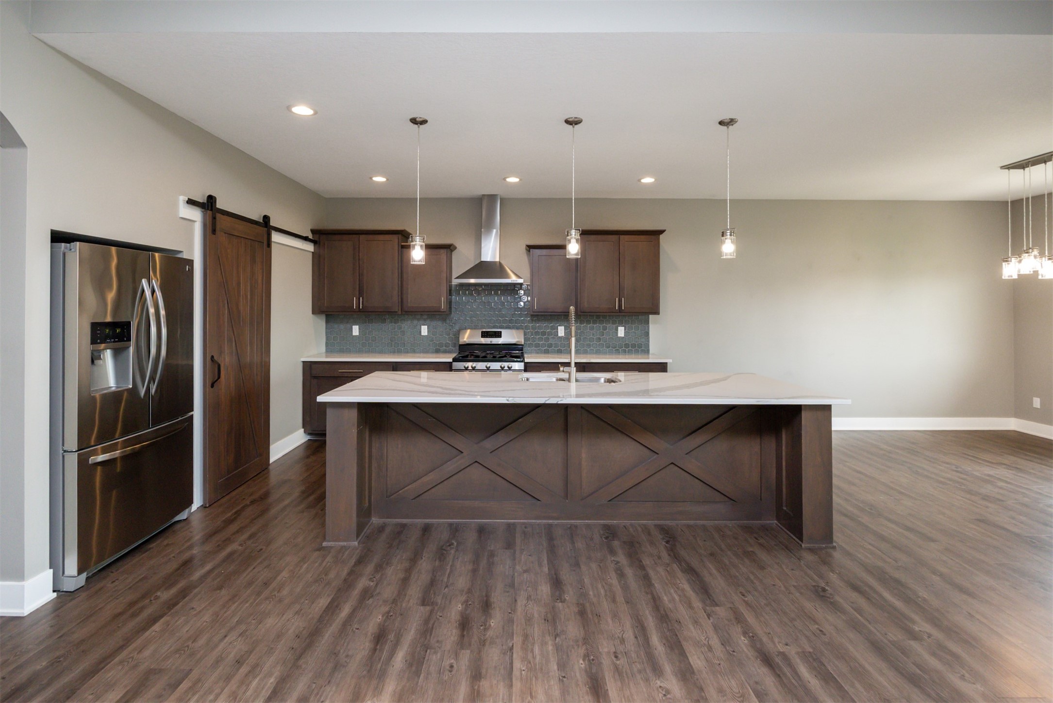 1412 NE Aspen Court