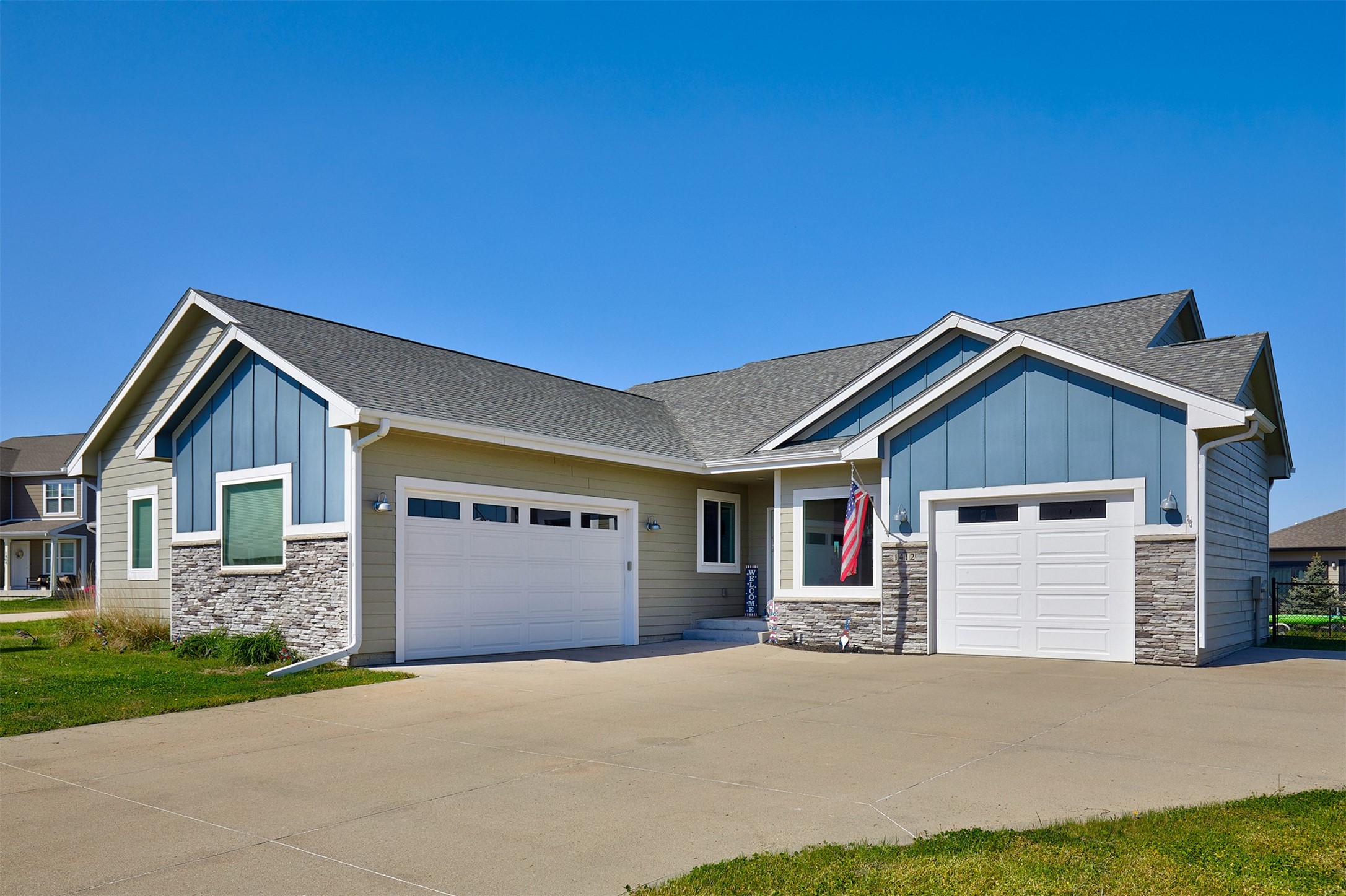 1412 NE Aspen Court