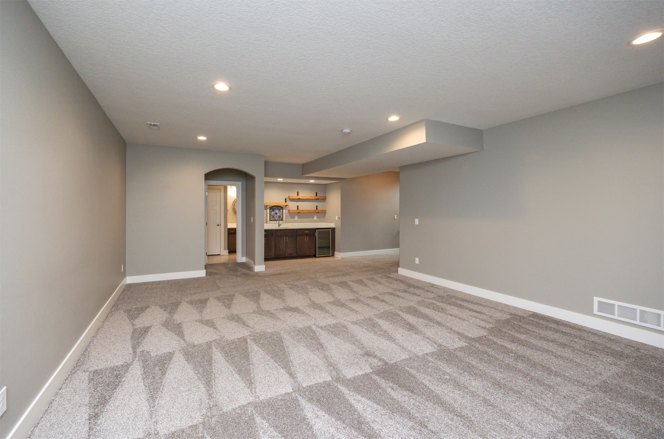 1412 NE Aspen Court