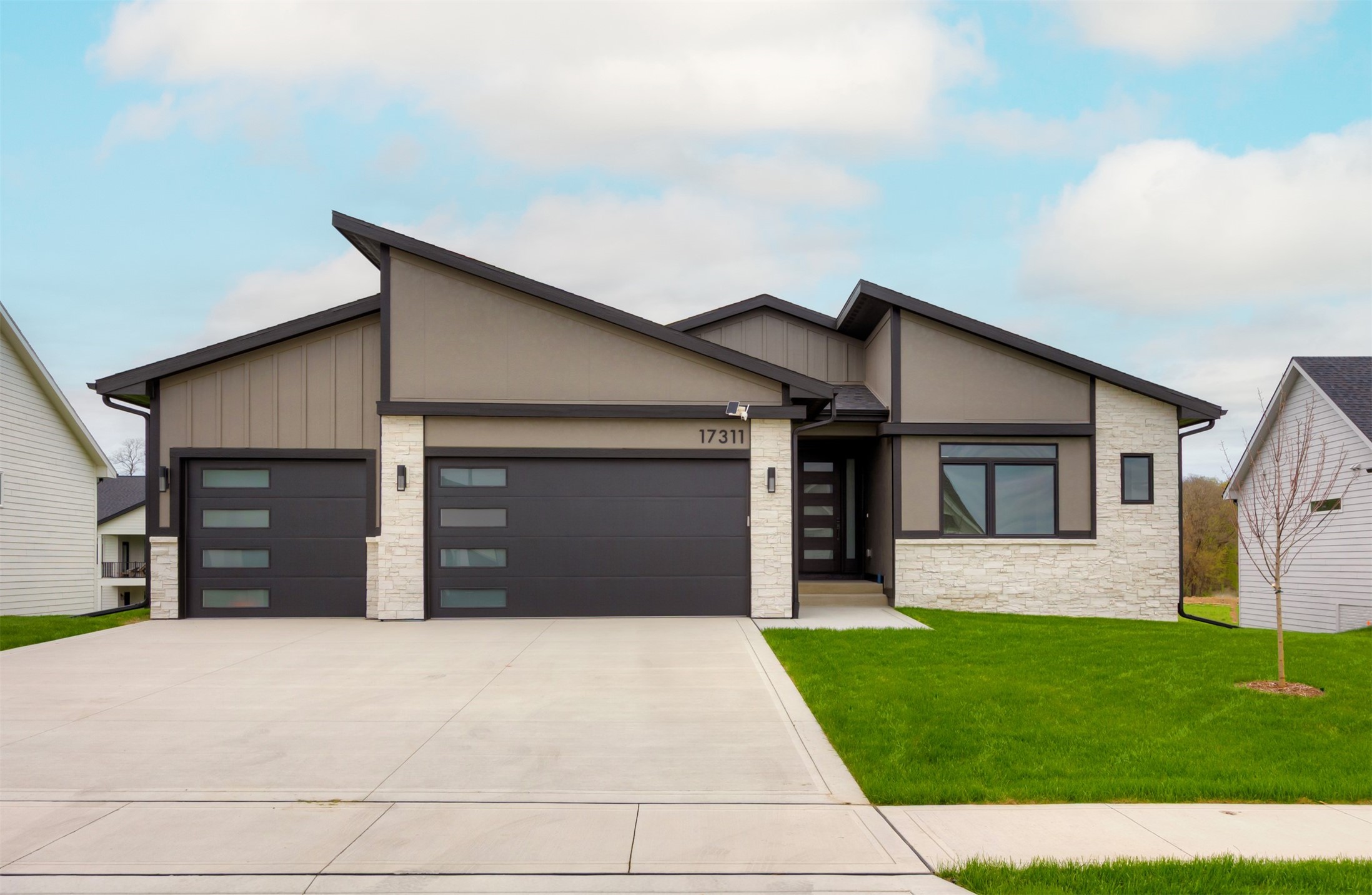 17311 North Valley Drive