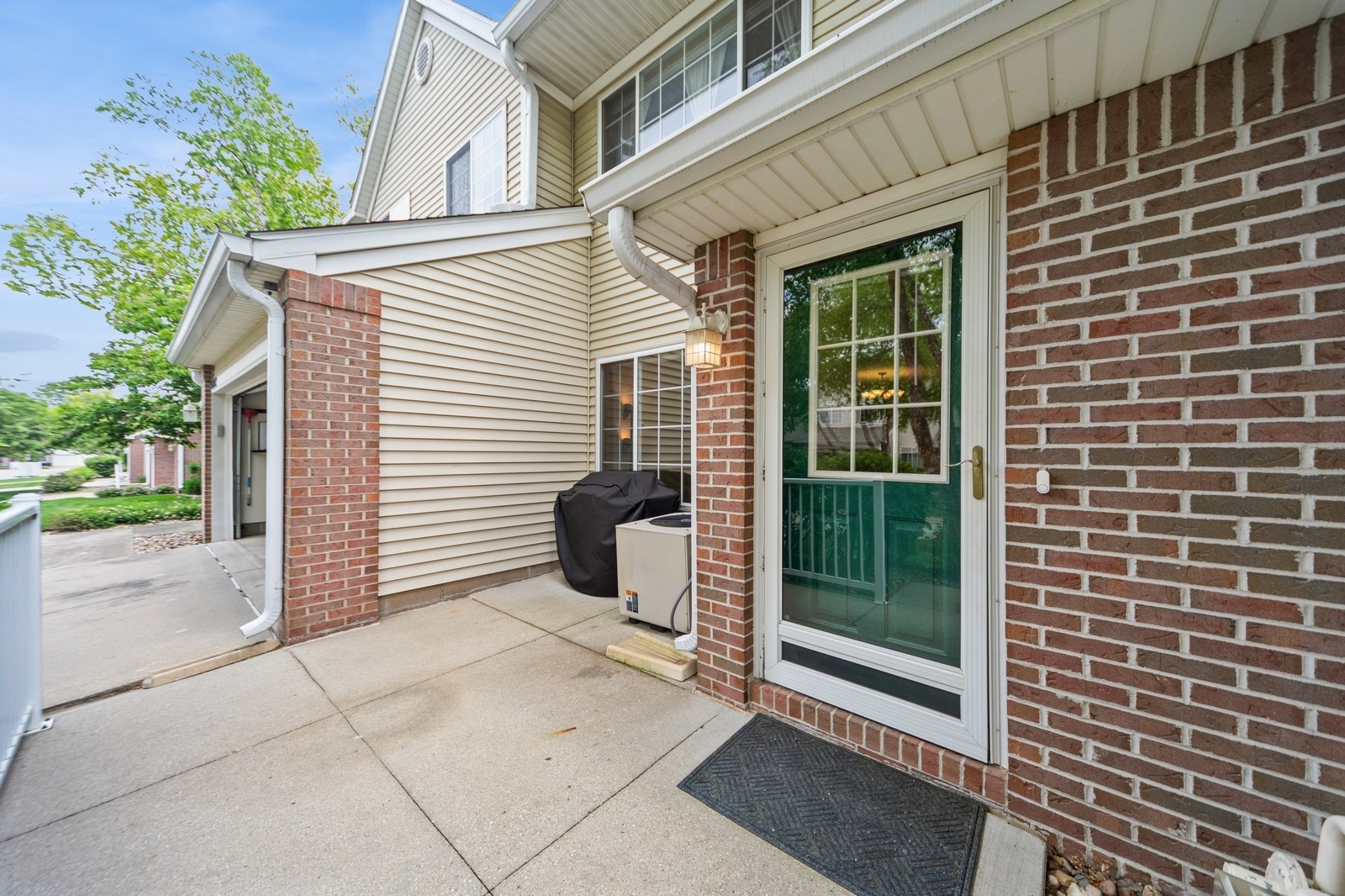 4420 104th Street 11