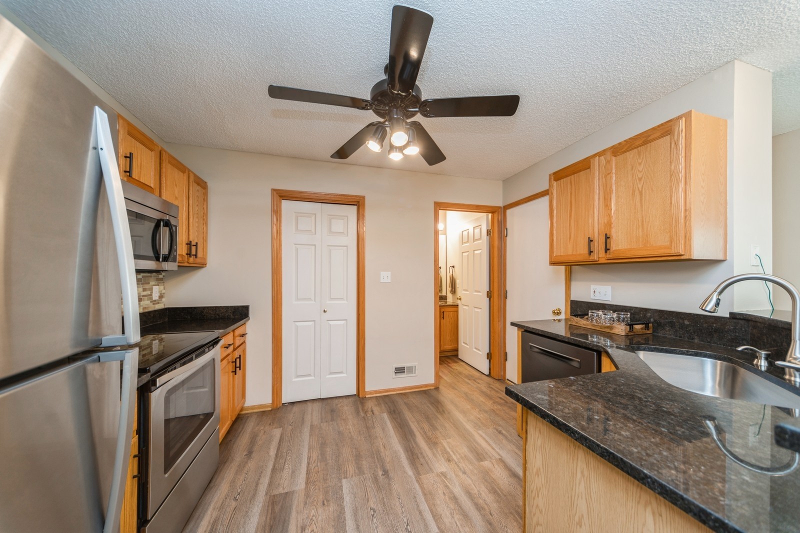 4420 104th Street 11