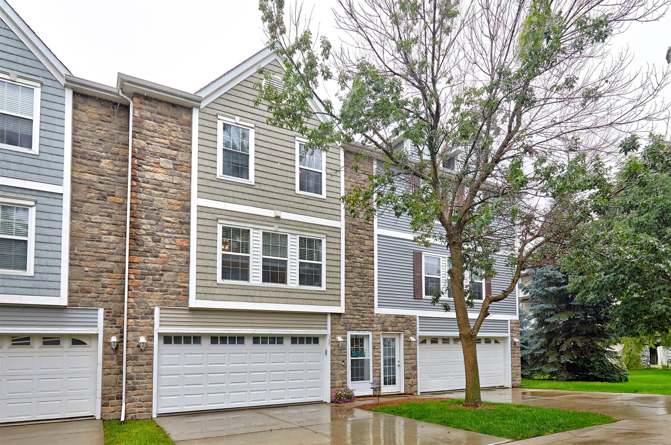 305 NE Sandalwood Street