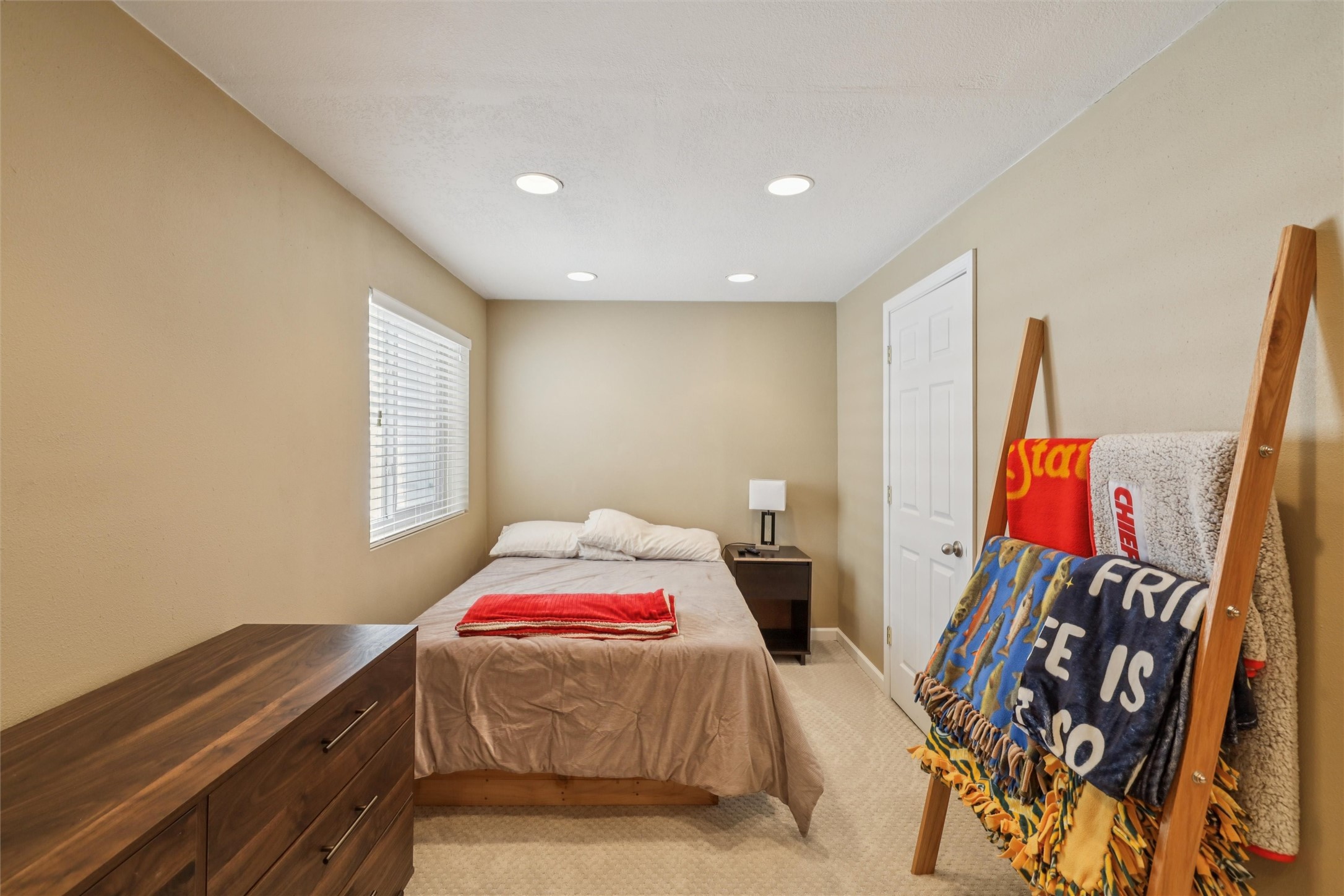 15403 Walnut Hills Drive