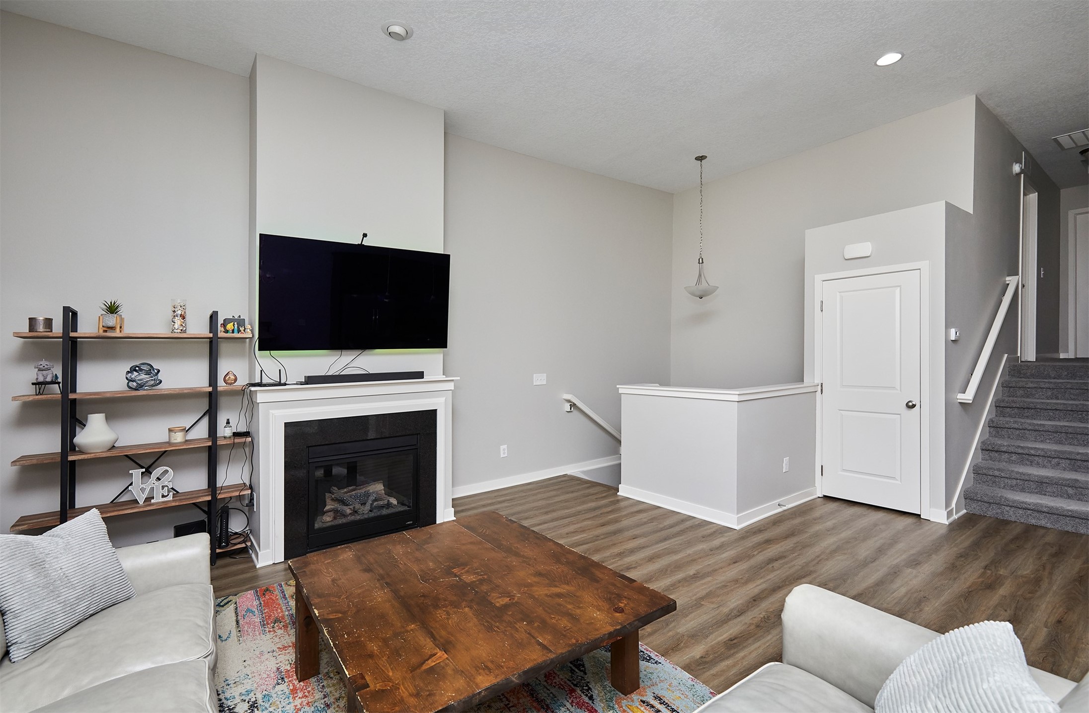 7887 Cottonwood Lane