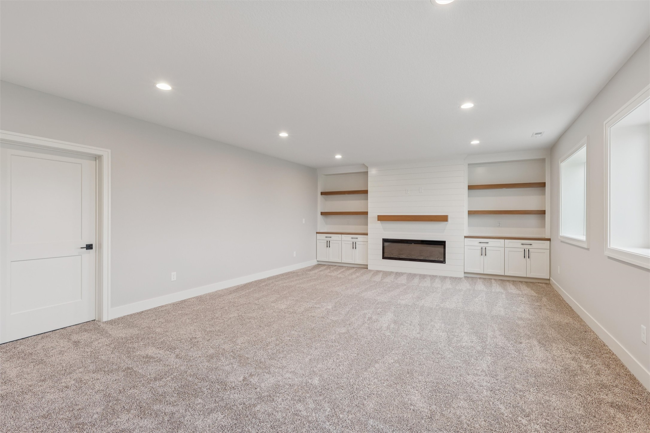 17418 North Valley Drive